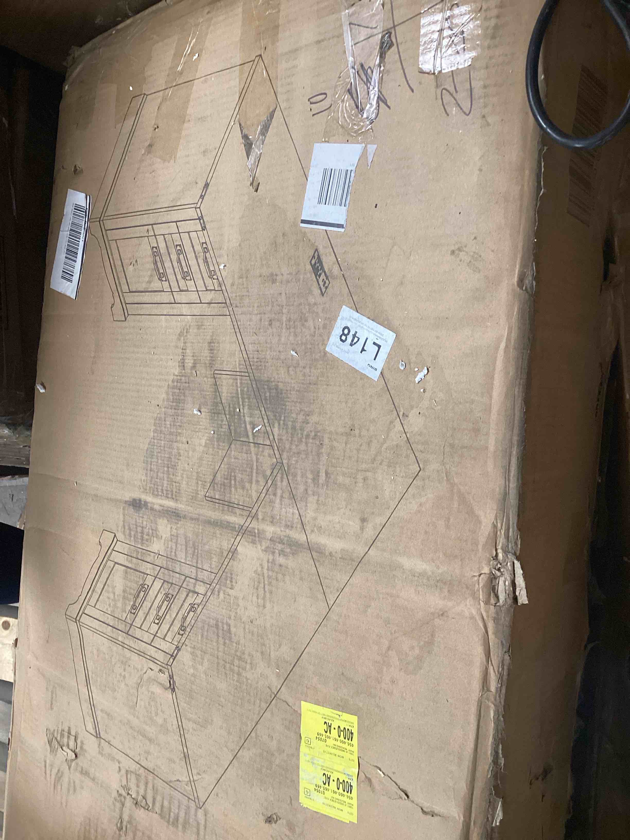 https://s3.amazonaws.com/lotting-images-prod/bidfta/PPE1638145_1745507520743.jpeg