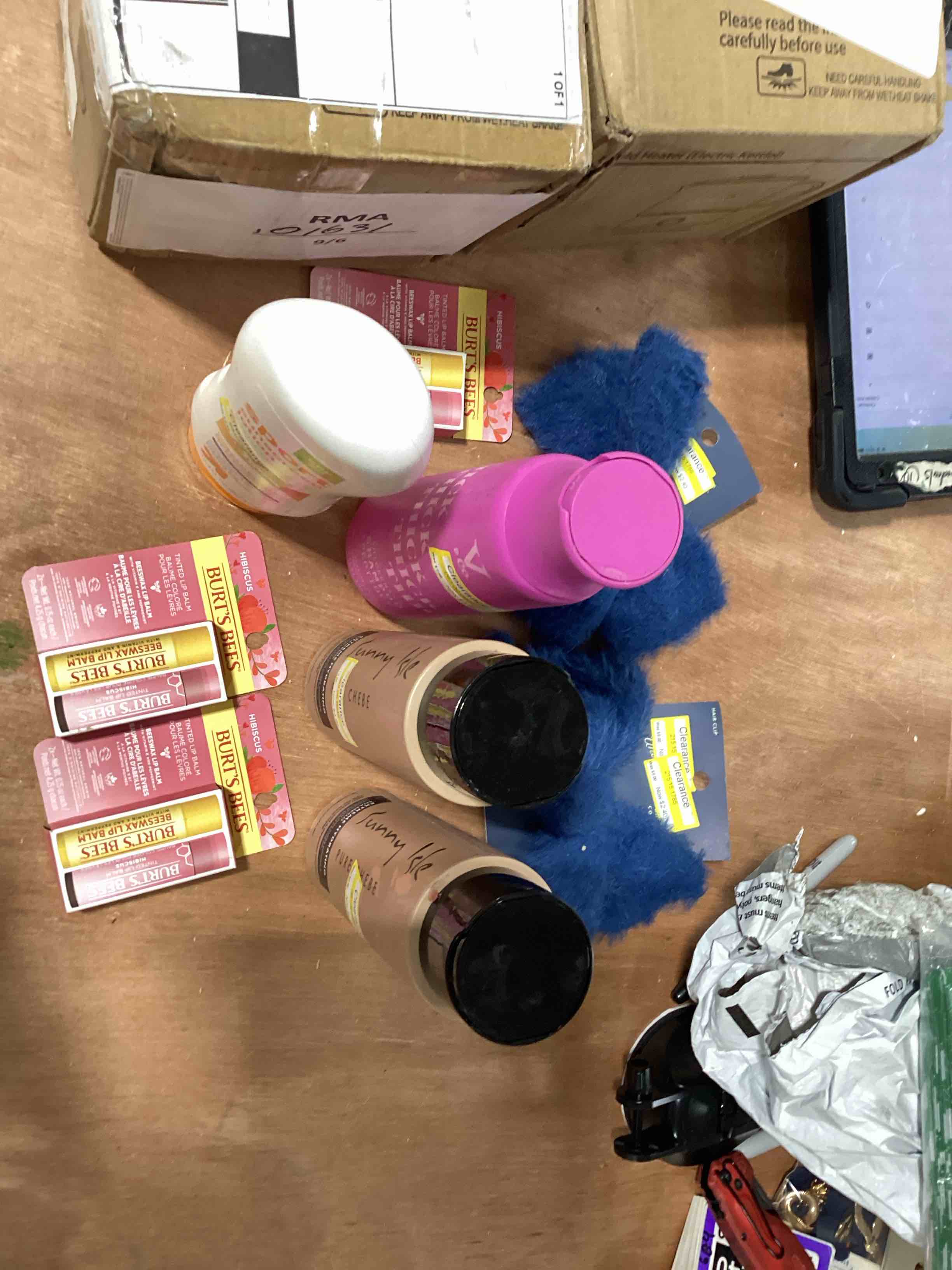 https://s3.amazonaws.com/lotting-images-prod/bidfta/PPE1646417_1745592991635.jpeg