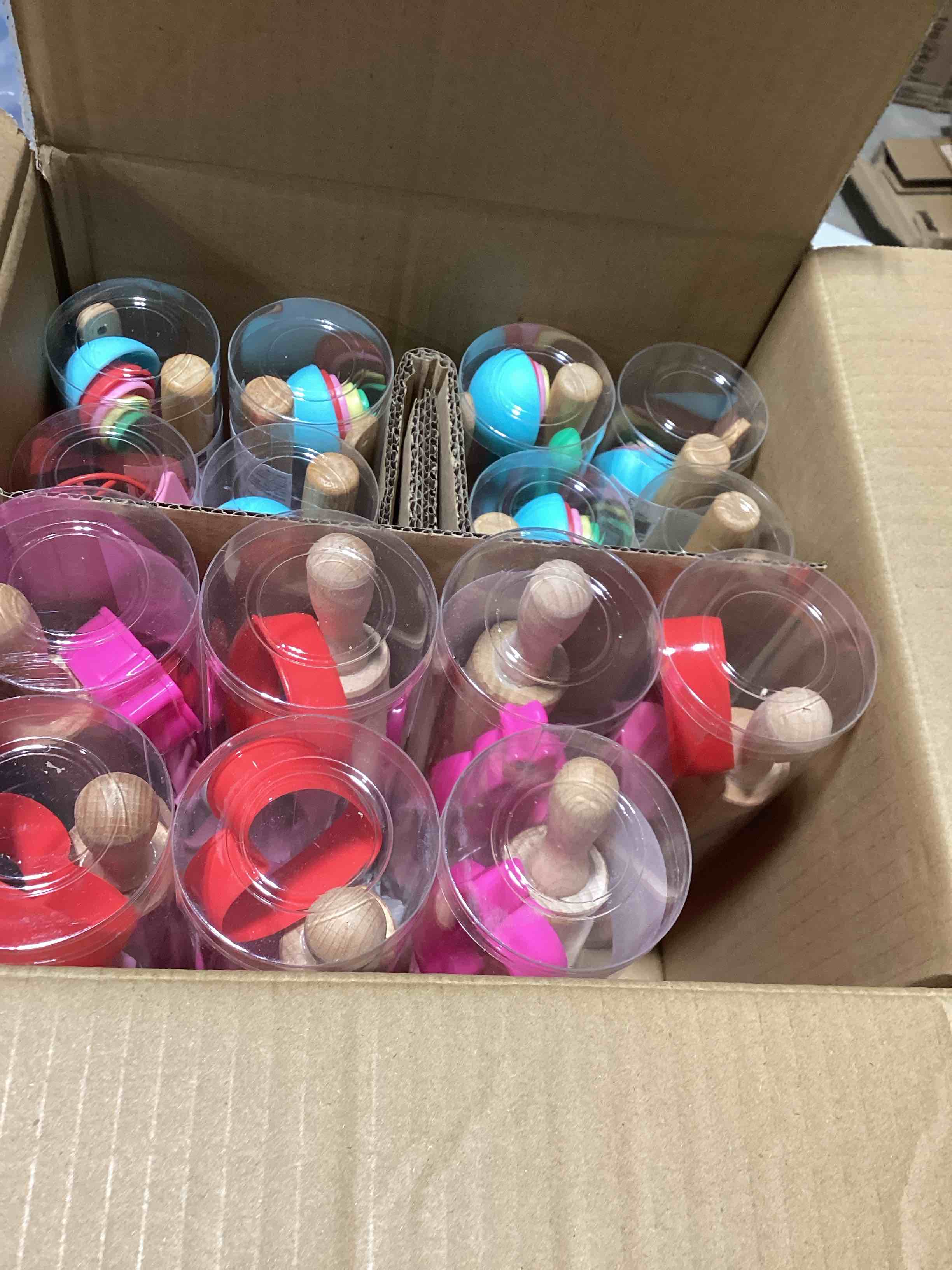 BAKING SET contents 1 Rolling pin 3 cookie cutters