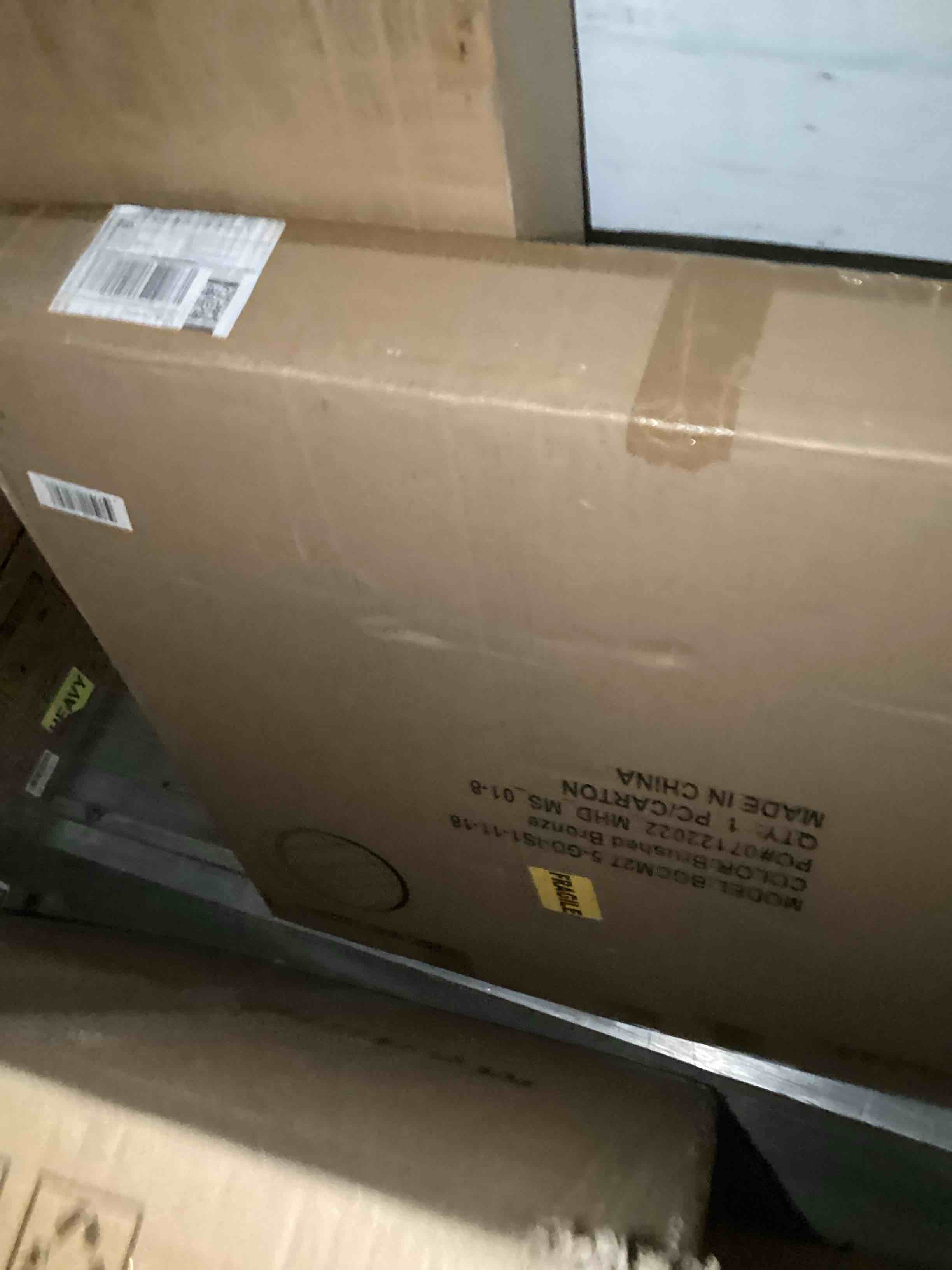 https://s3.amazonaws.com/lotting-images-prod/bidfta/PPE1647240_1747145634045.jpeg