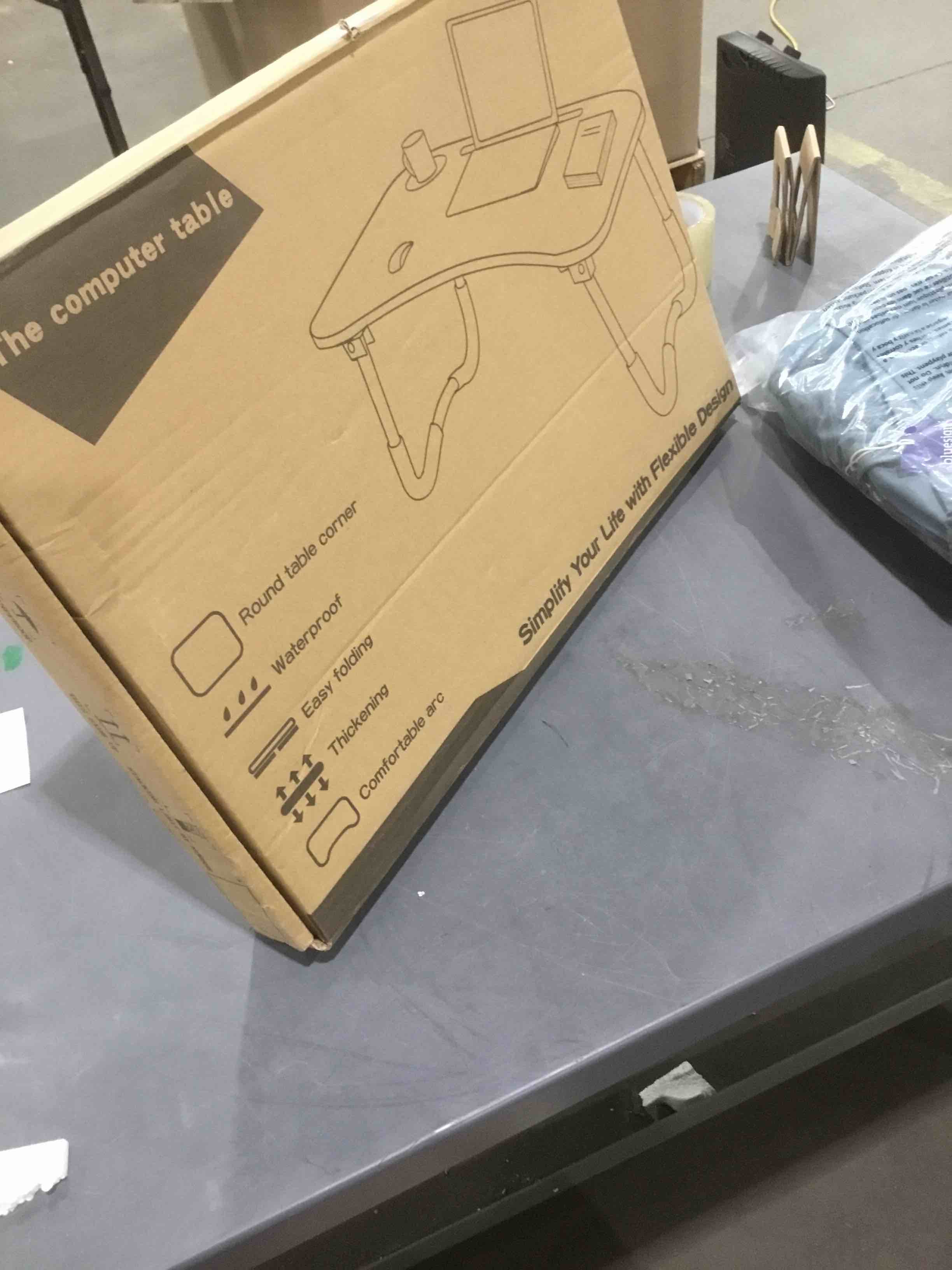 https://s3.amazonaws.com/lotting-images-prod/bidfta/PPE1651096_1736954506381.jpeg