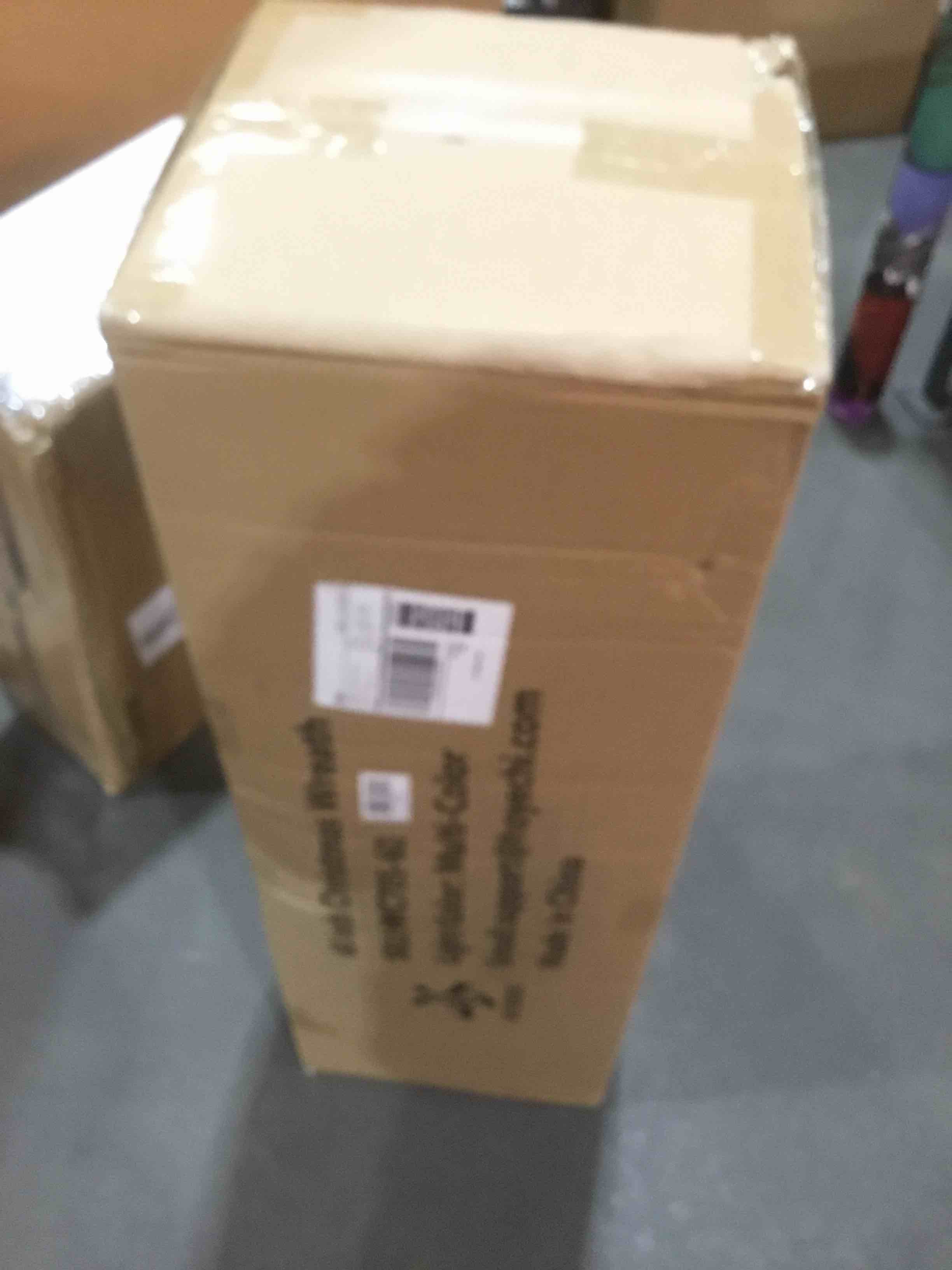https://s3.amazonaws.com/lotting-images-prod/bidfta/PPE1652216_1737501795184.jpeg