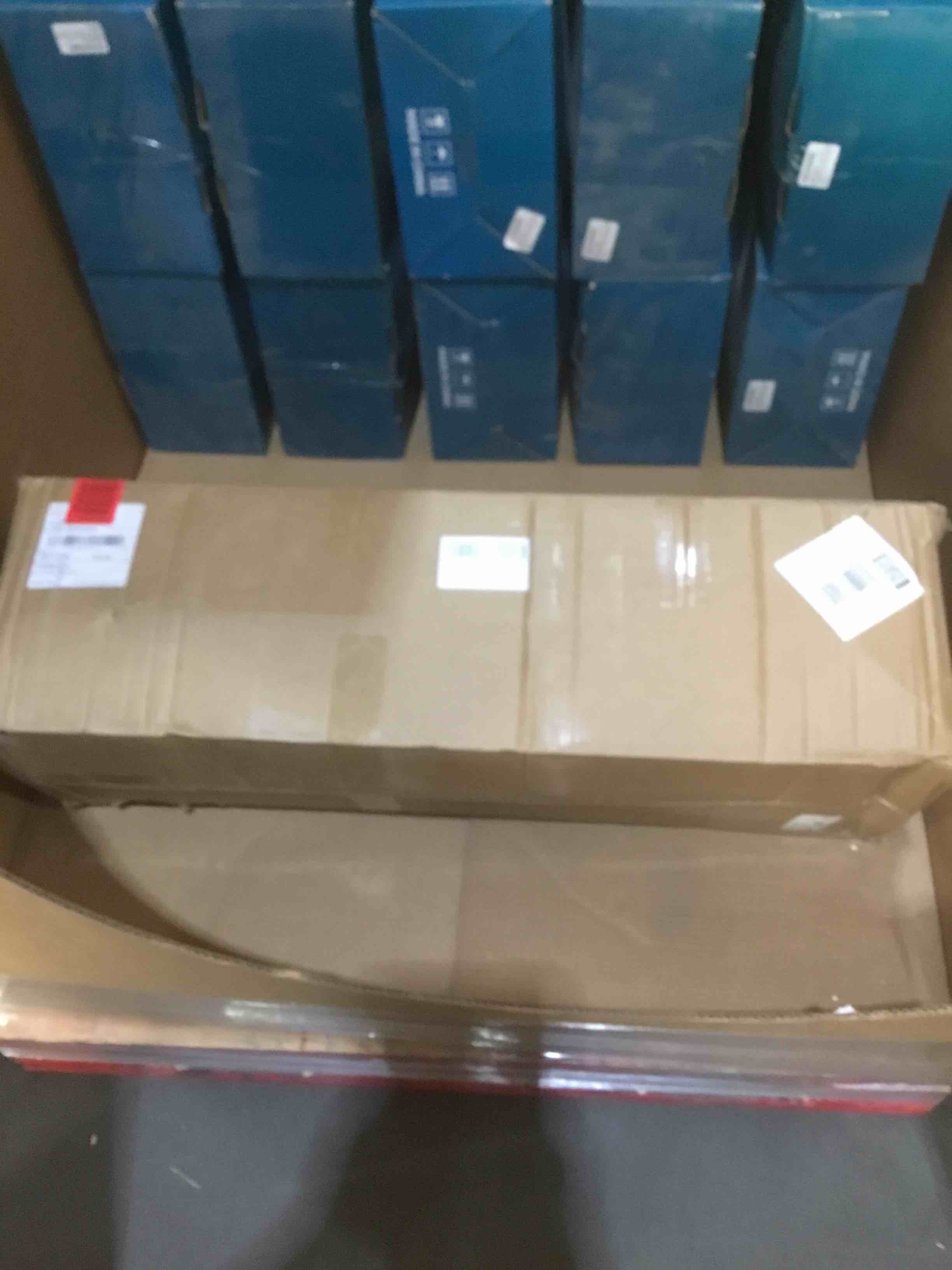 https://s3.amazonaws.com/lotting-images-prod/bidfta/PPE1652422_1737669323830.jpeg