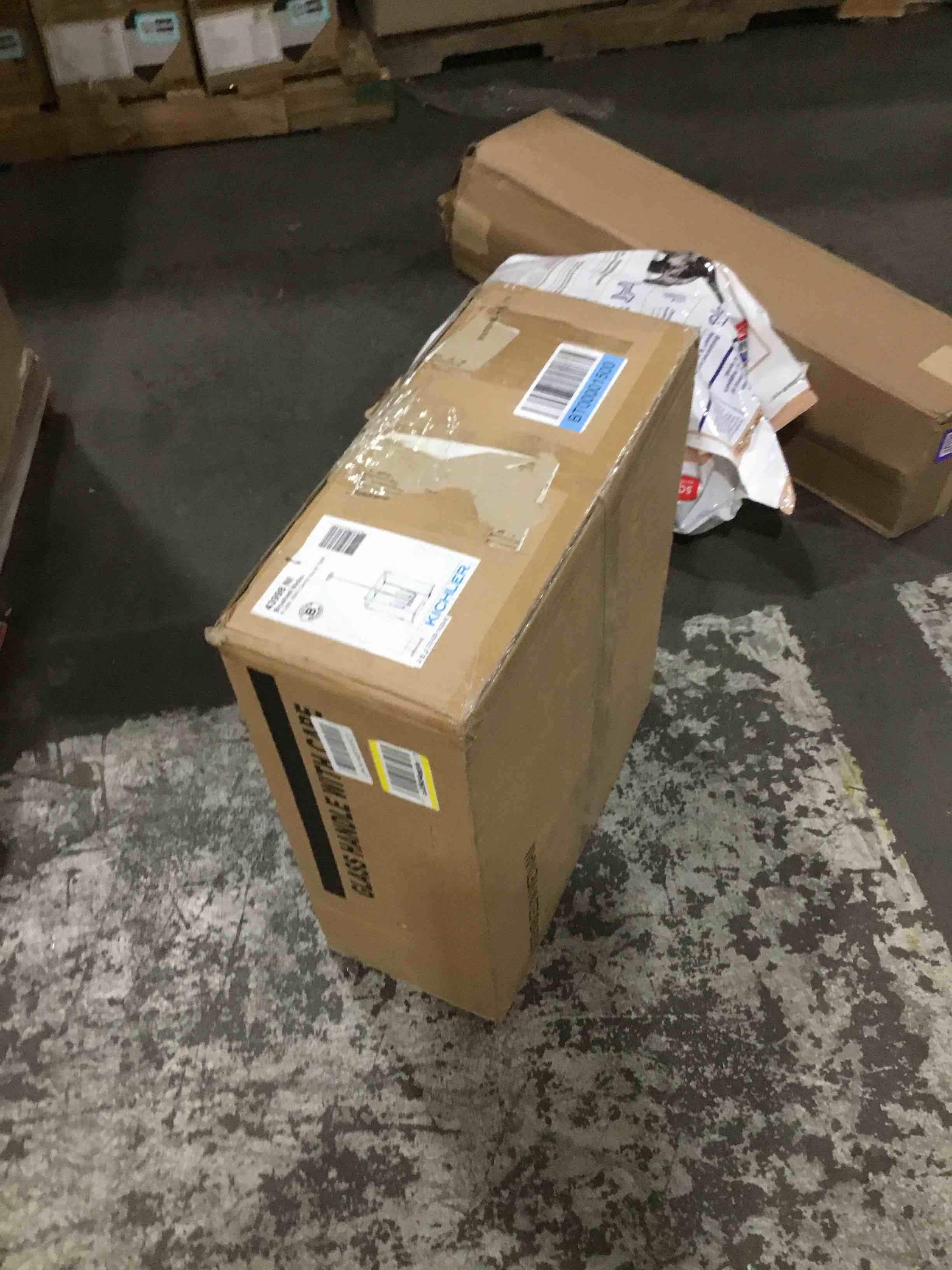 https://s3.amazonaws.com/lotting-images-prod/bidfta/PPE1653318_1738268215102.jpeg