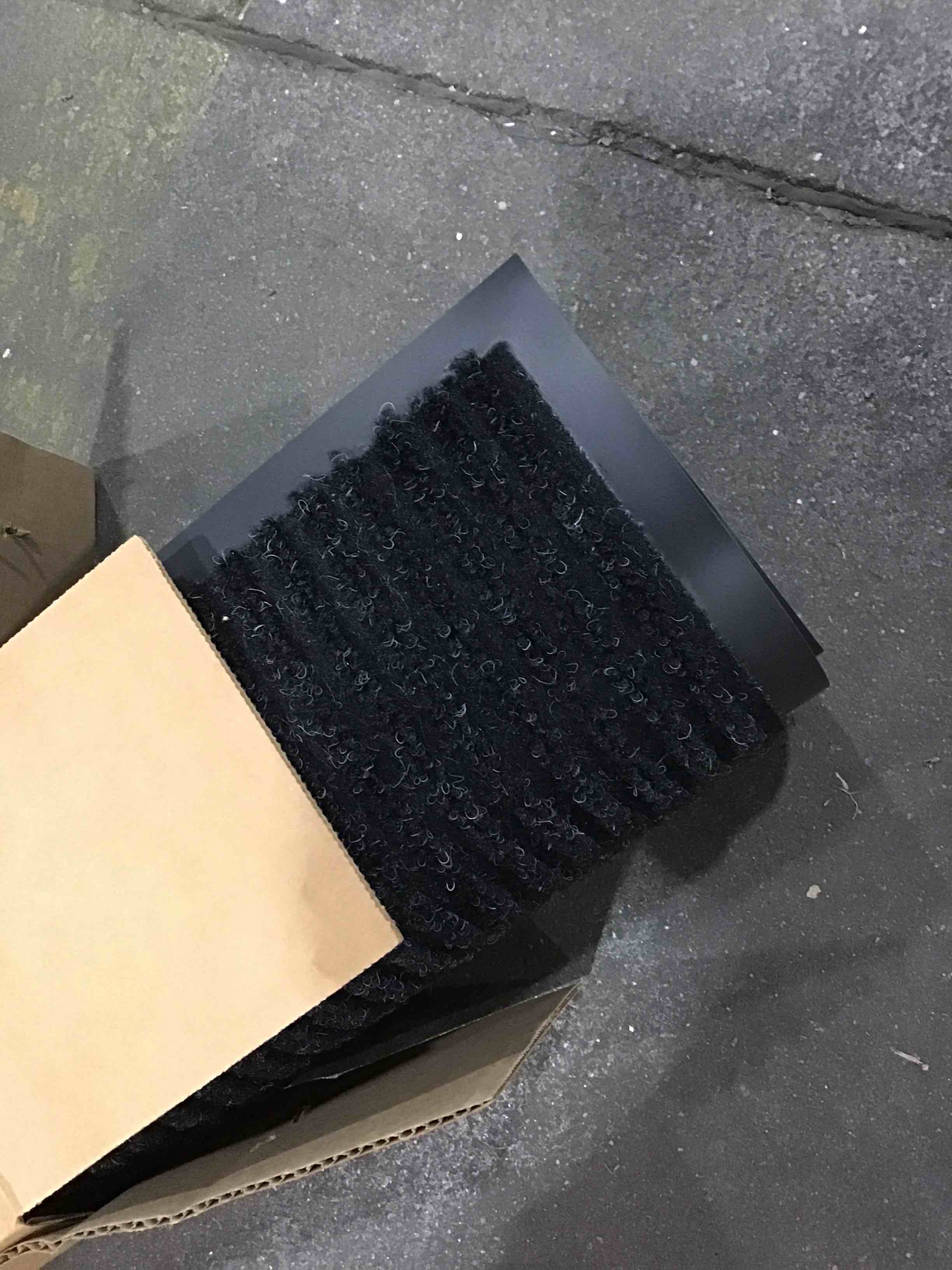 https://s3.amazonaws.com/lotting-images-prod/bidfta/PPE1657587_1743795249245.jpeg