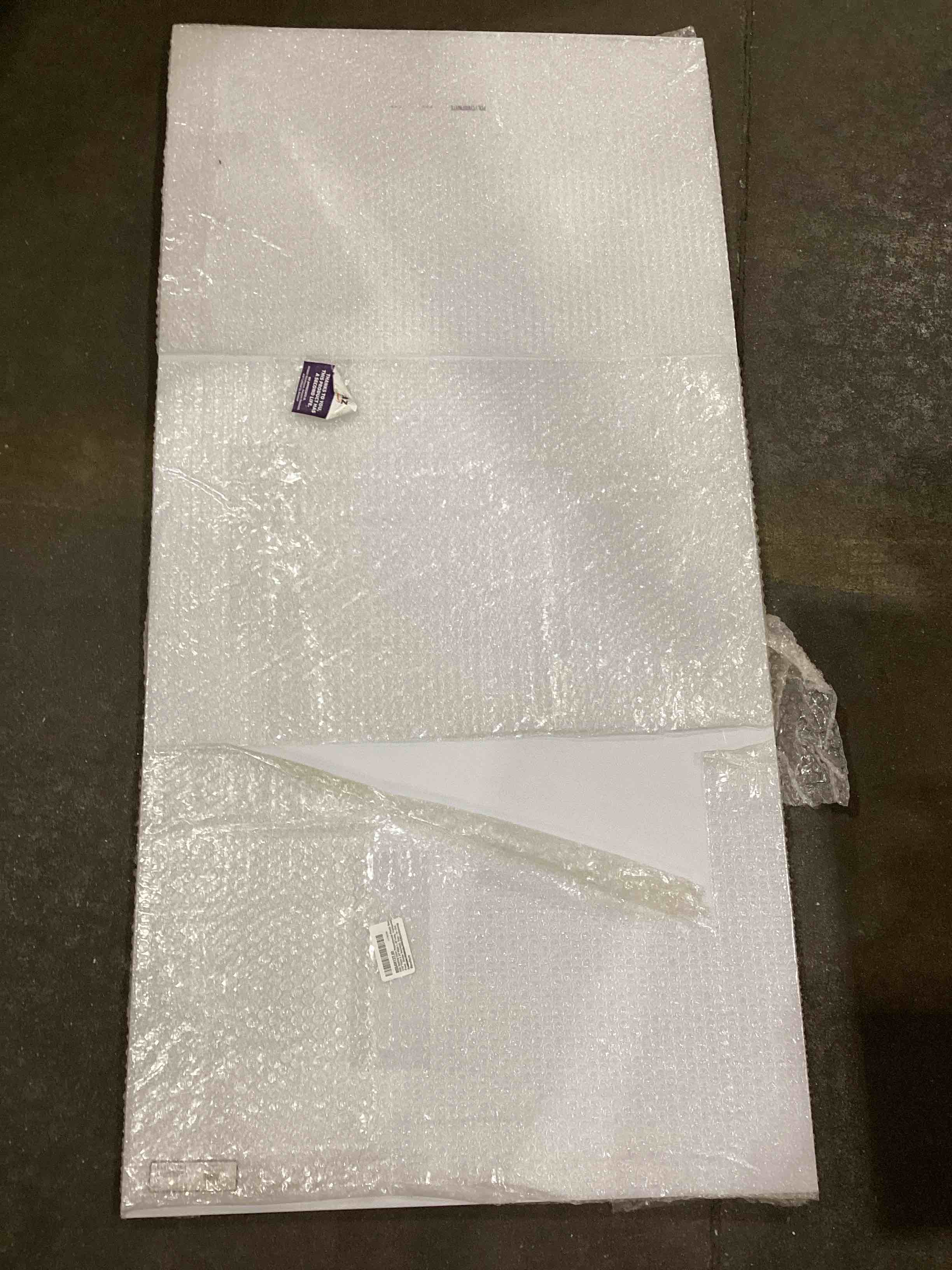 https://s3.amazonaws.com/lotting-images-prod/bidfta/PPE1659397_1745941752053.jpeg