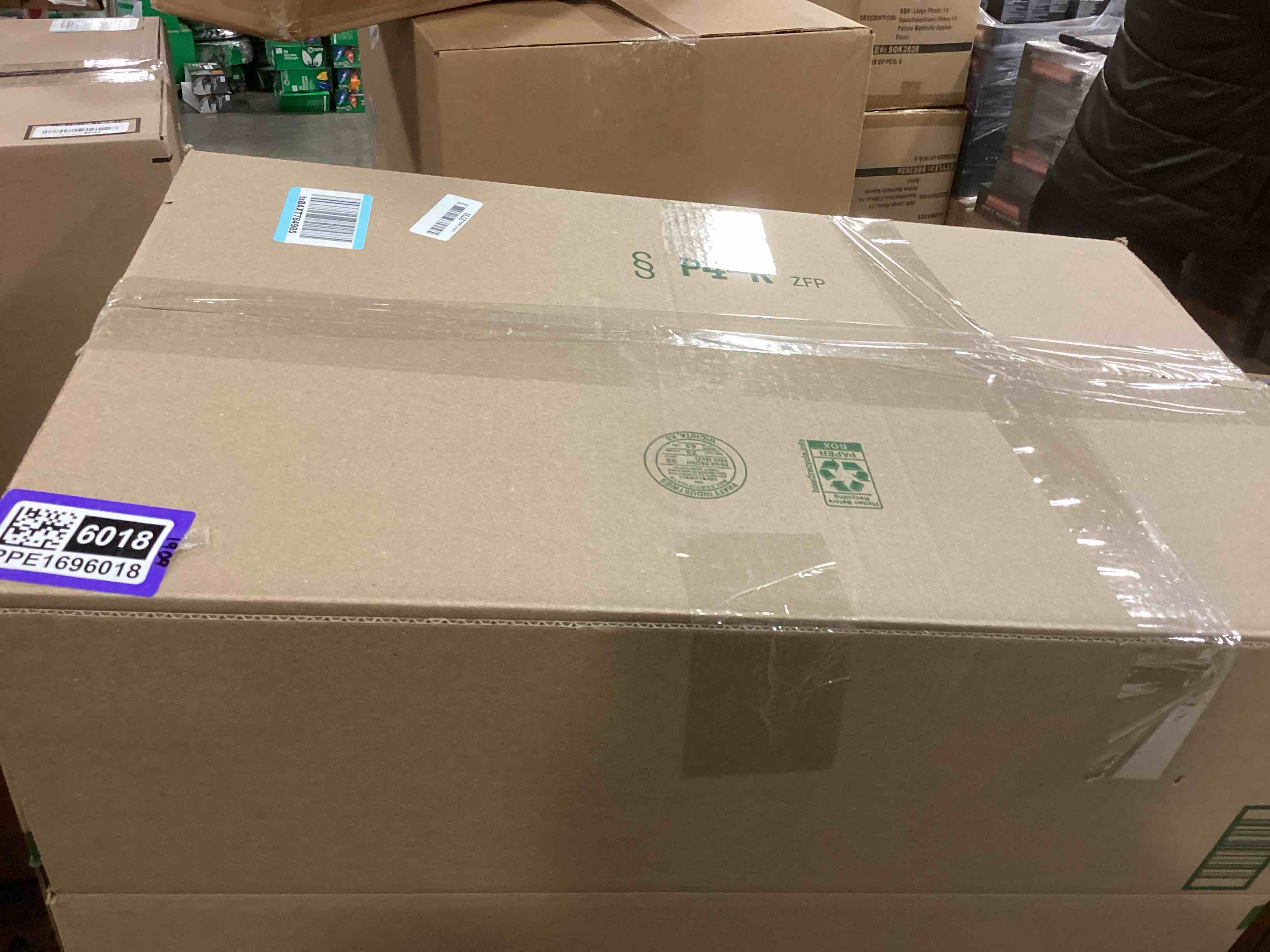 https://s3.amazonaws.com/lotting-images-prod/bidfta/PPE1696018_1733413915735.jpeg