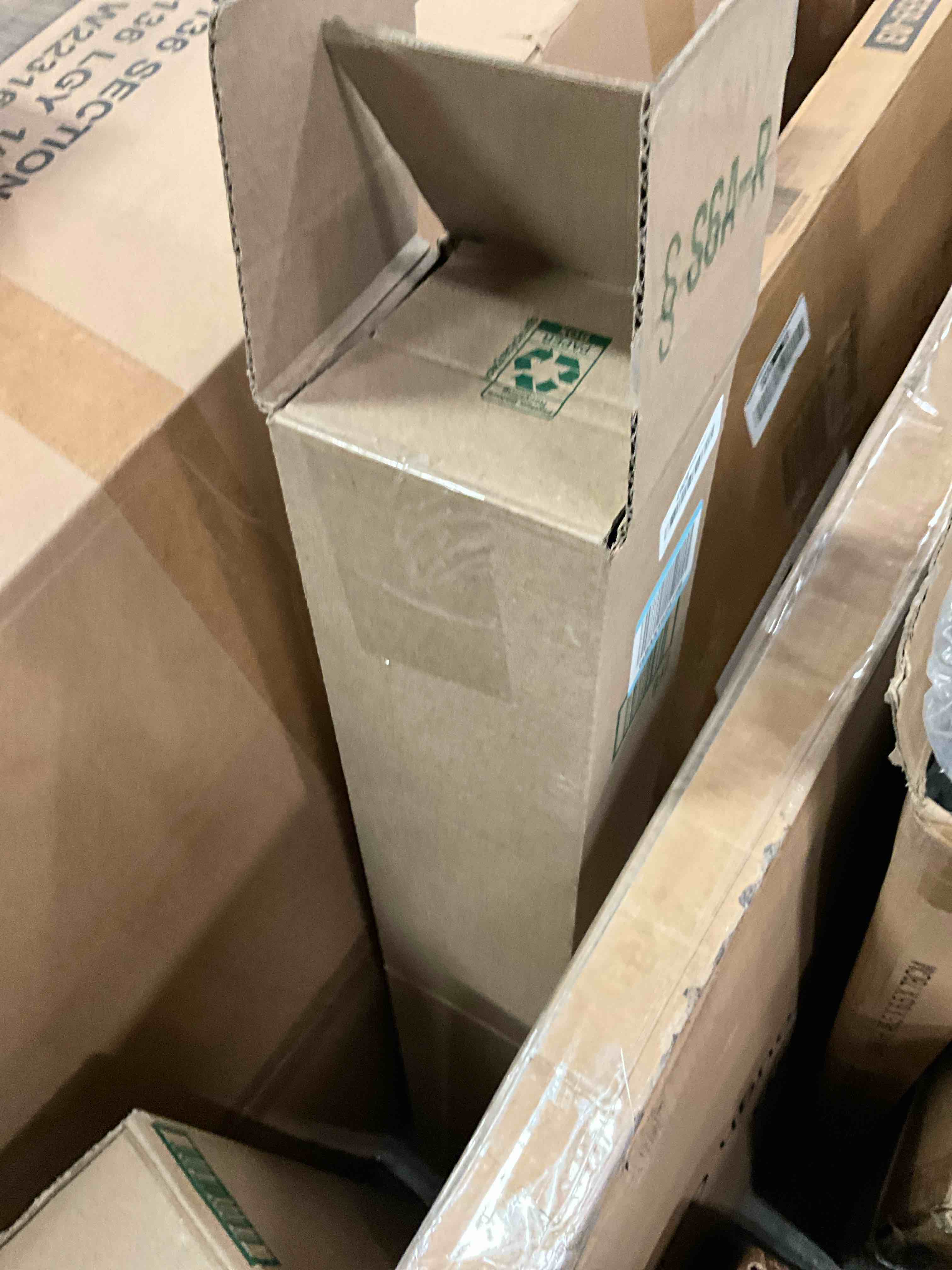 https://s3.amazonaws.com/lotting-images-prod/bidfta/PPE1697500_1735323788593.jpeg
