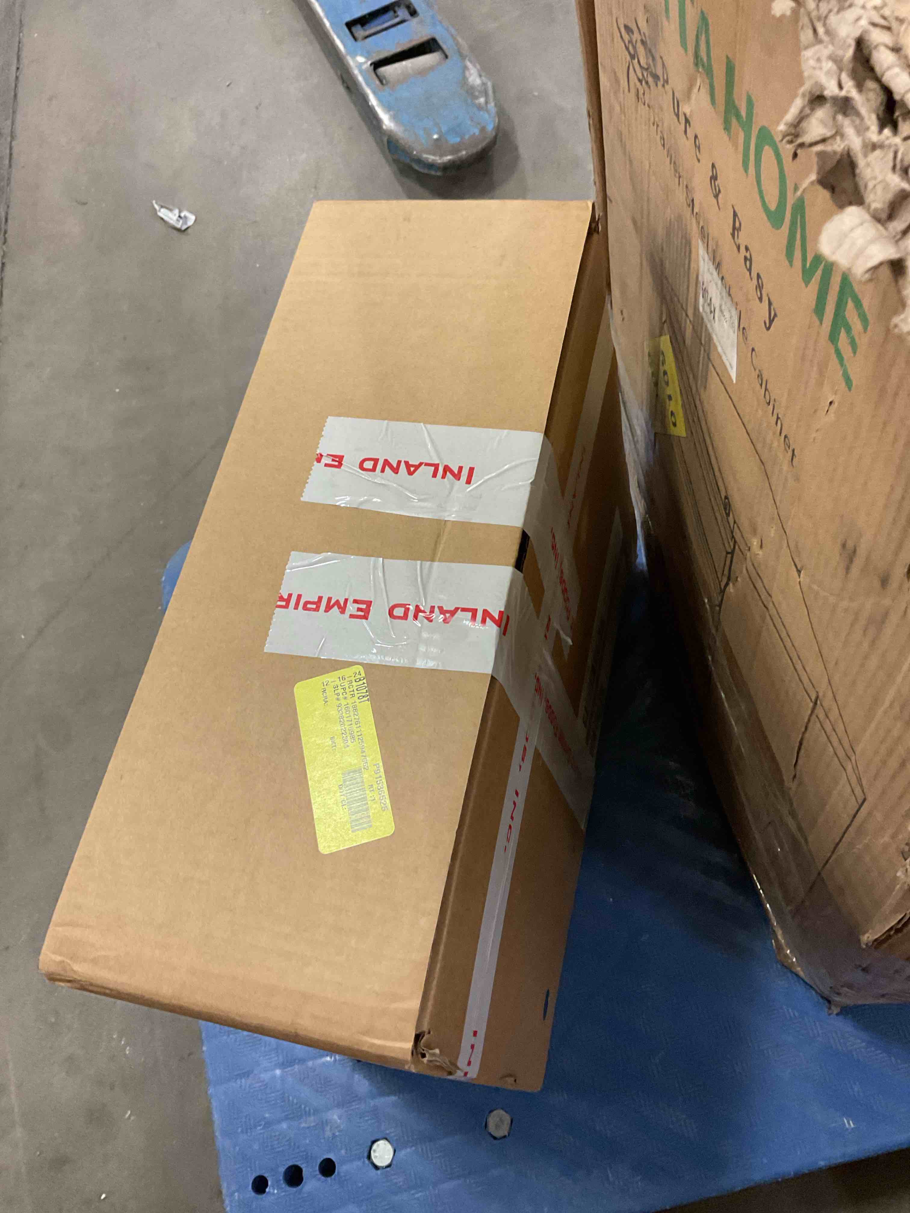 https://s3.amazonaws.com/lotting-images-prod/bidfta/PPE1697506_1736539104388.jpeg