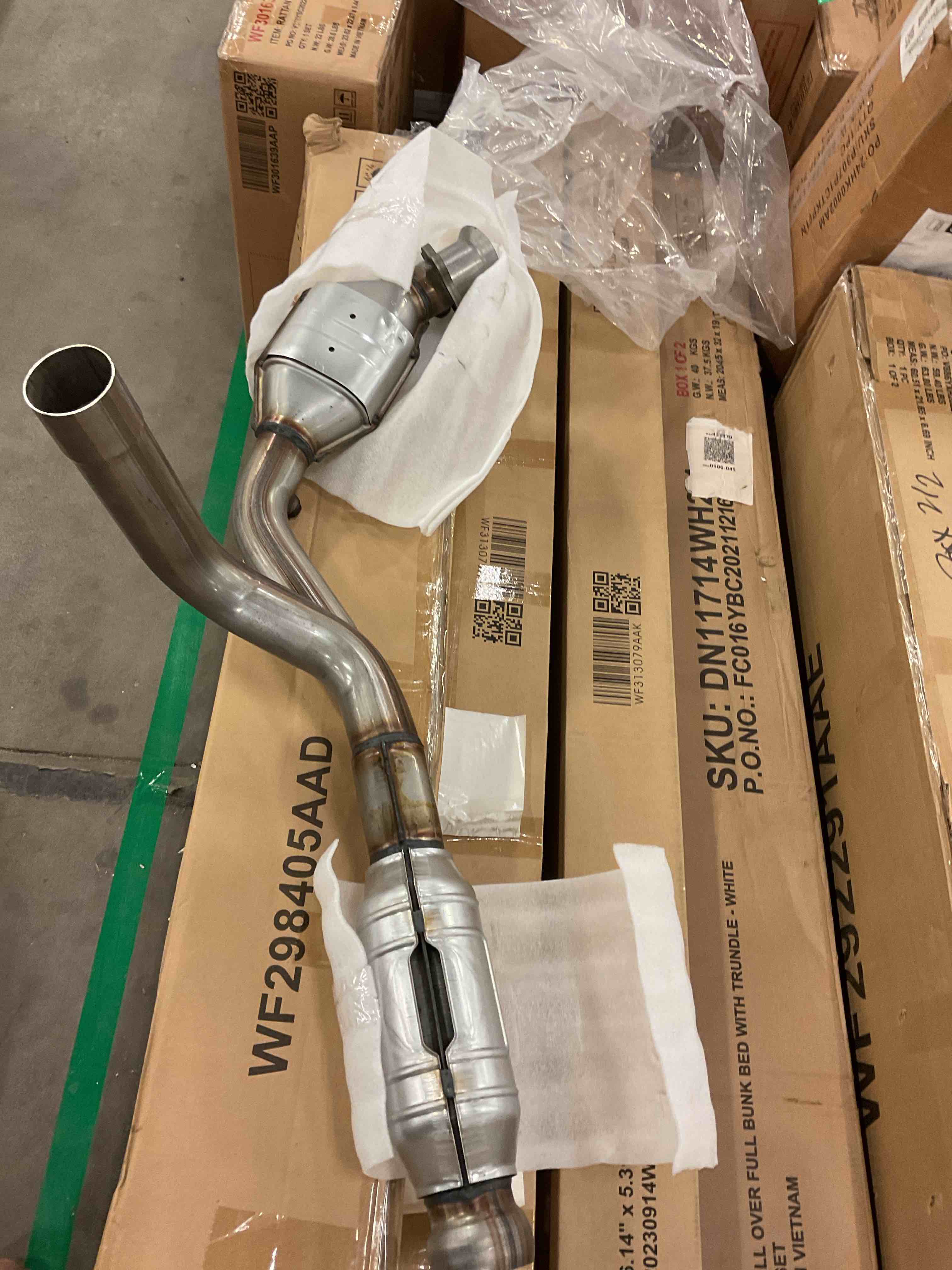 https://s3.amazonaws.com/lotting-images-prod/bidfta/PPE1697518_1736542856001.jpeg