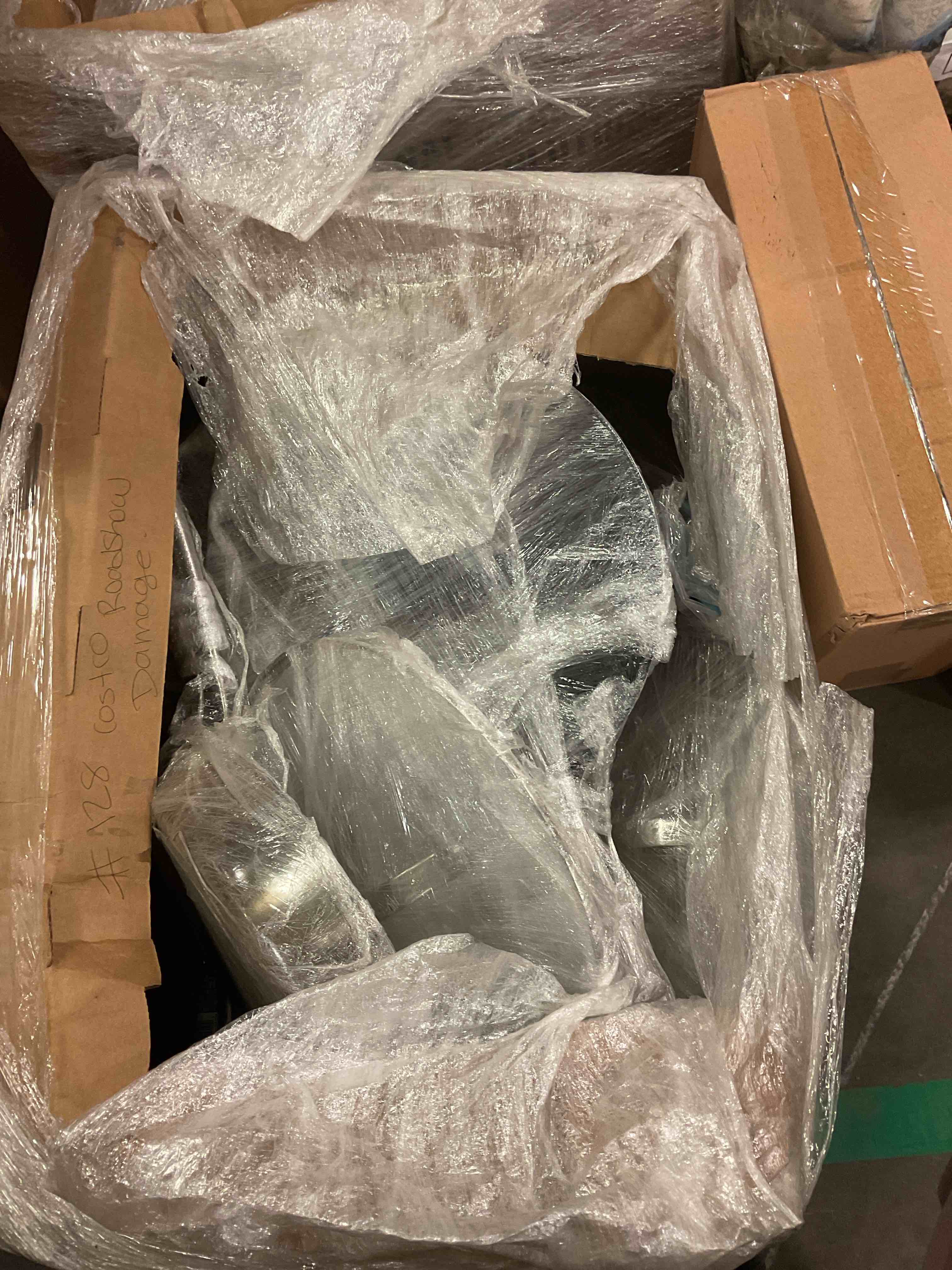 https://s3.amazonaws.com/lotting-images-prod/bidfta/PPE1714960_1755700392032.jpeg
