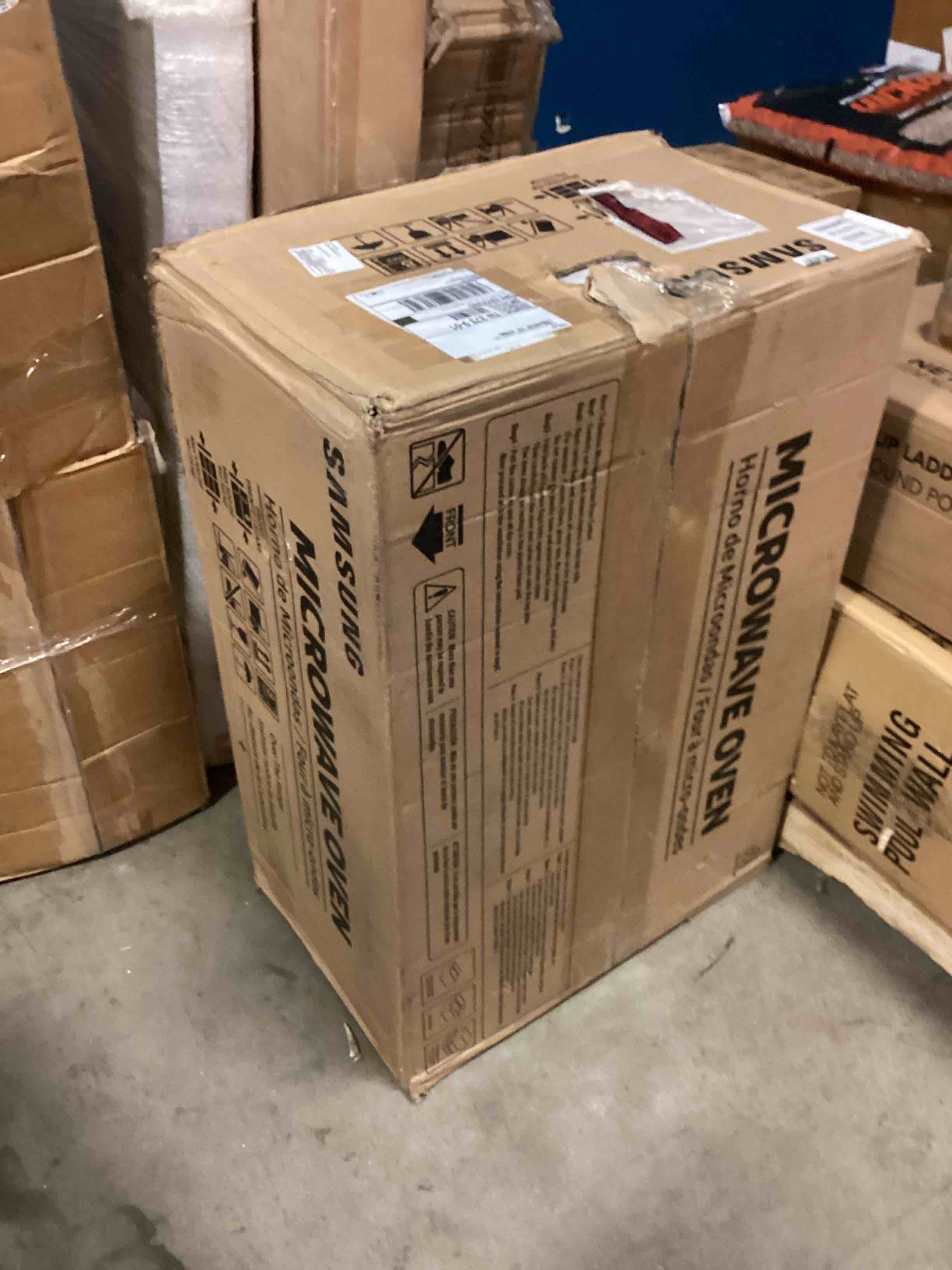 https://s3.amazonaws.com/lotting-images-prod/bidfta/PPE1715514_1756914092390.jpeg
