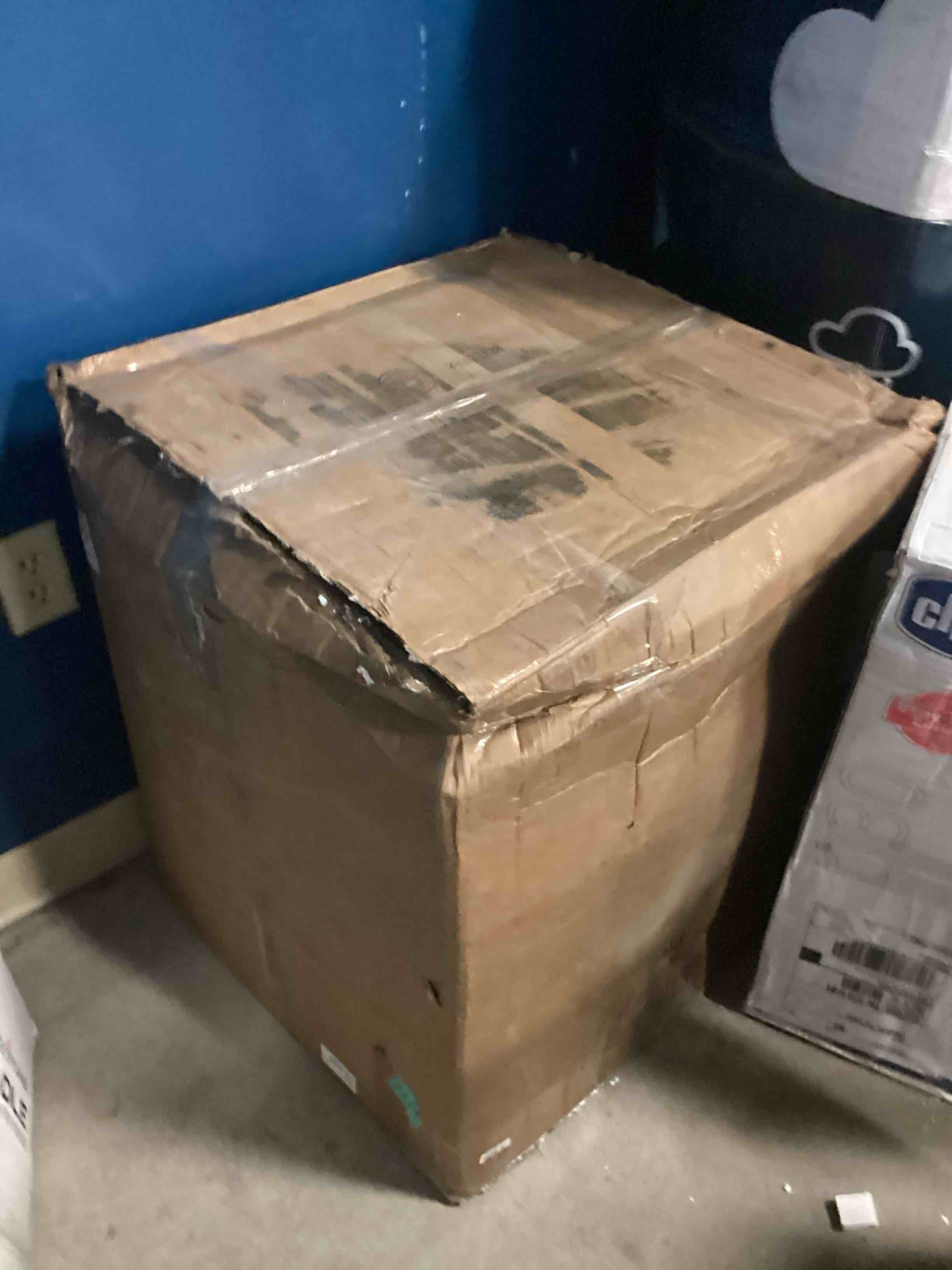 https://s3.amazonaws.com/lotting-images-prod/bidfta/PPE1715544_1756844286261.jpeg