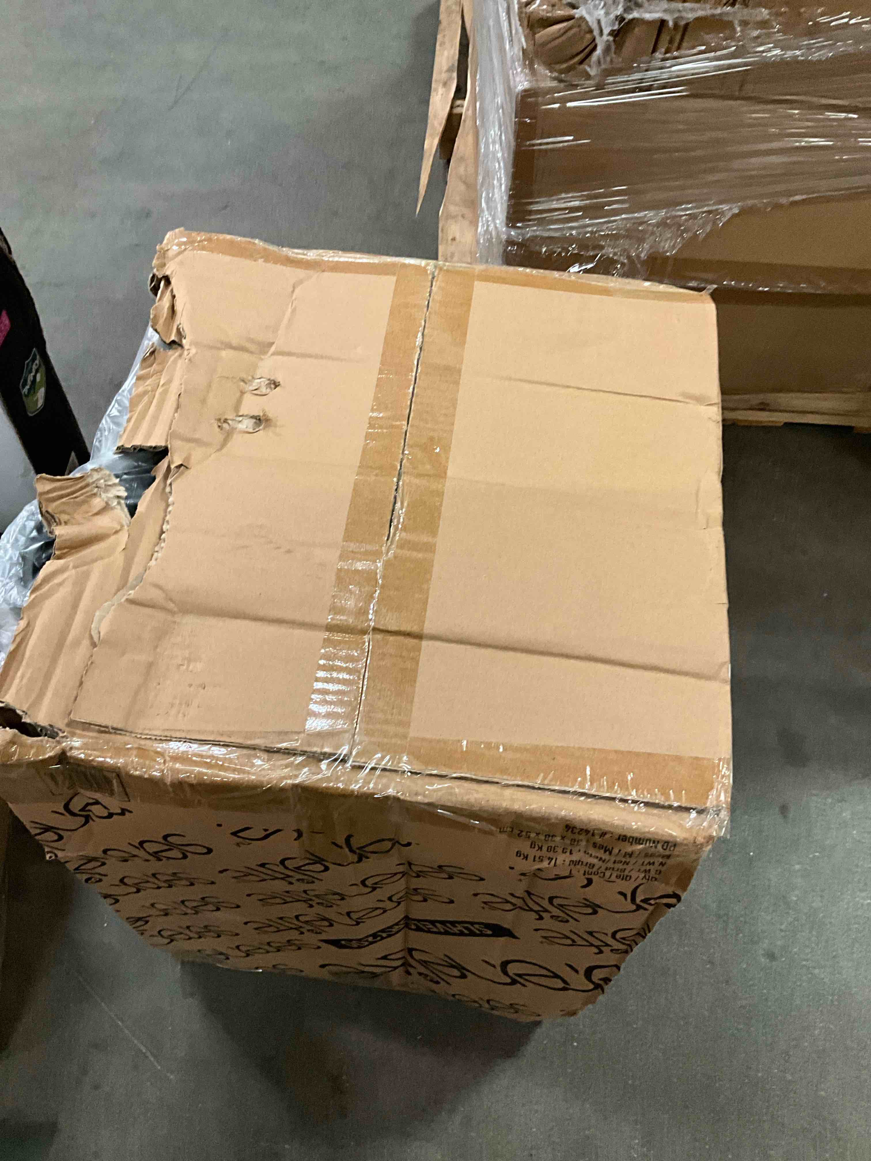 https://s3.amazonaws.com/lotting-images-prod/bidfta/PPE1715558_1756843356267.jpeg
