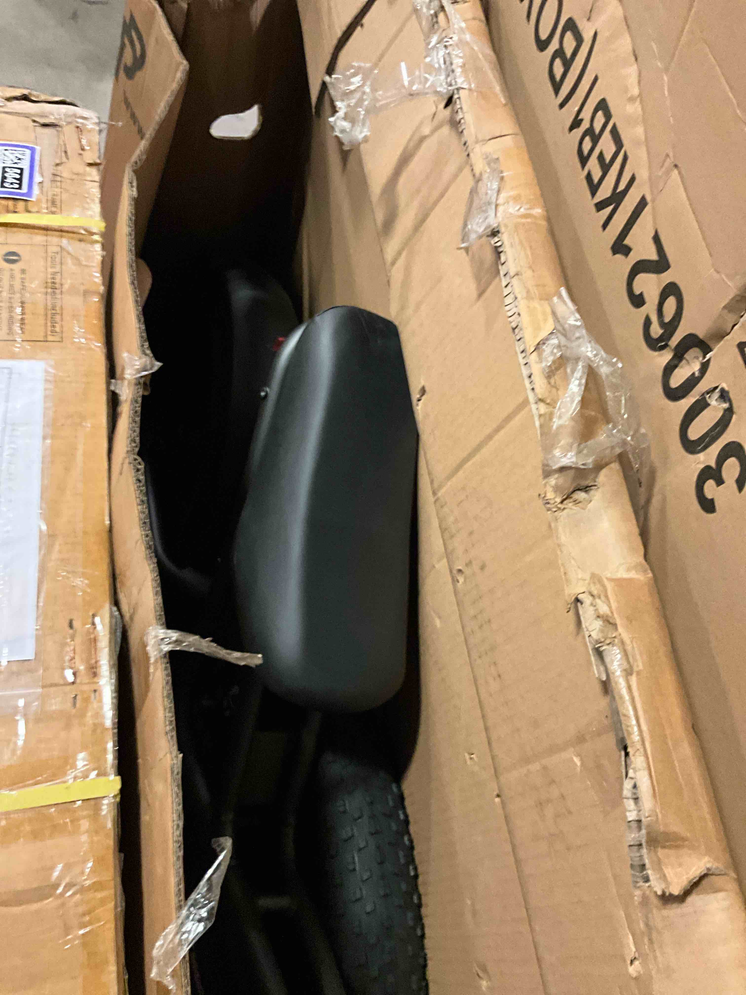 https://s3.amazonaws.com/lotting-images-prod/bidfta/PPE1715643_1756907233205.jpeg