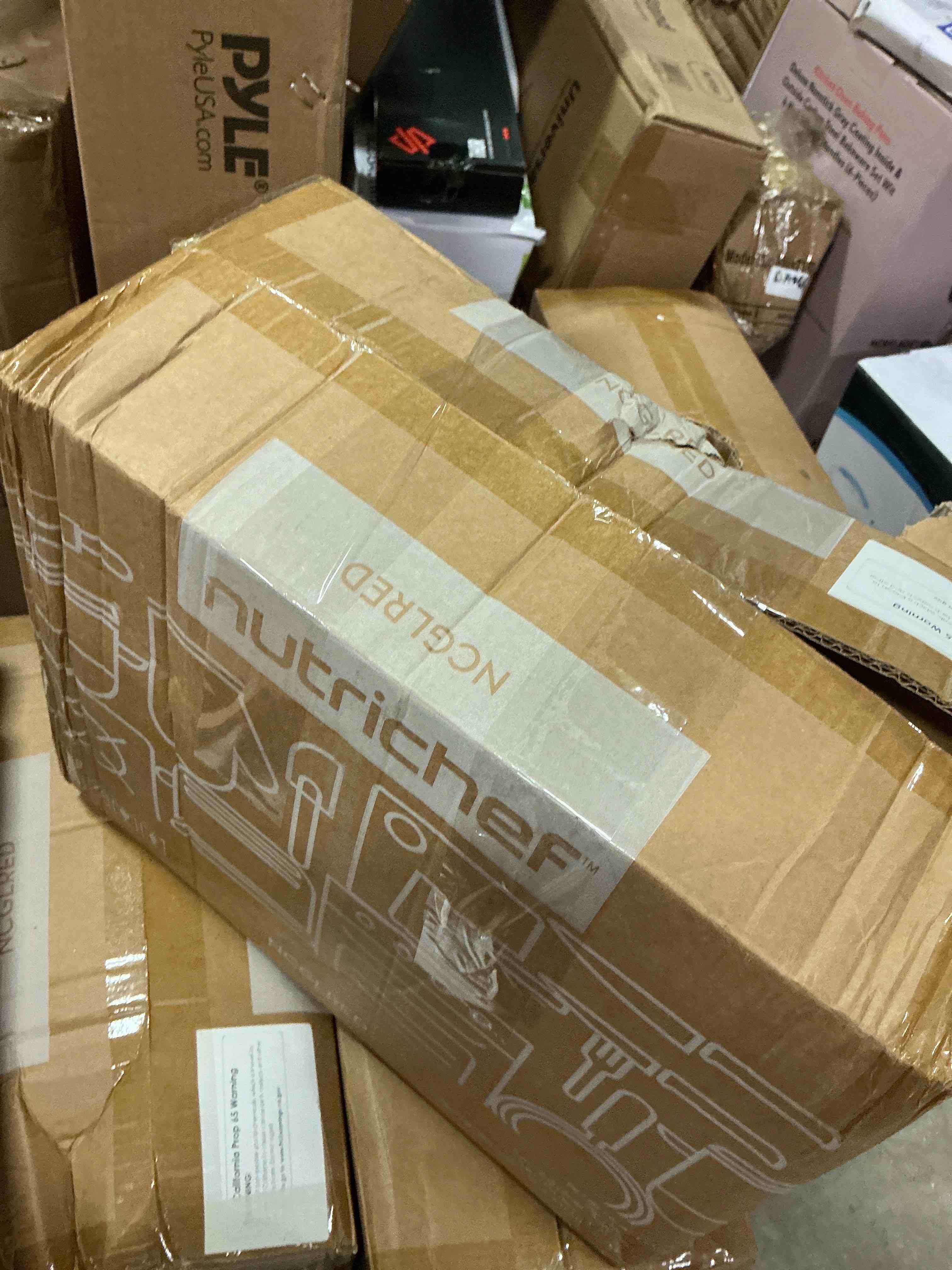 https://s3.amazonaws.com/lotting-images-prod/bidfta/PPE1715656_1756906551981.jpeg