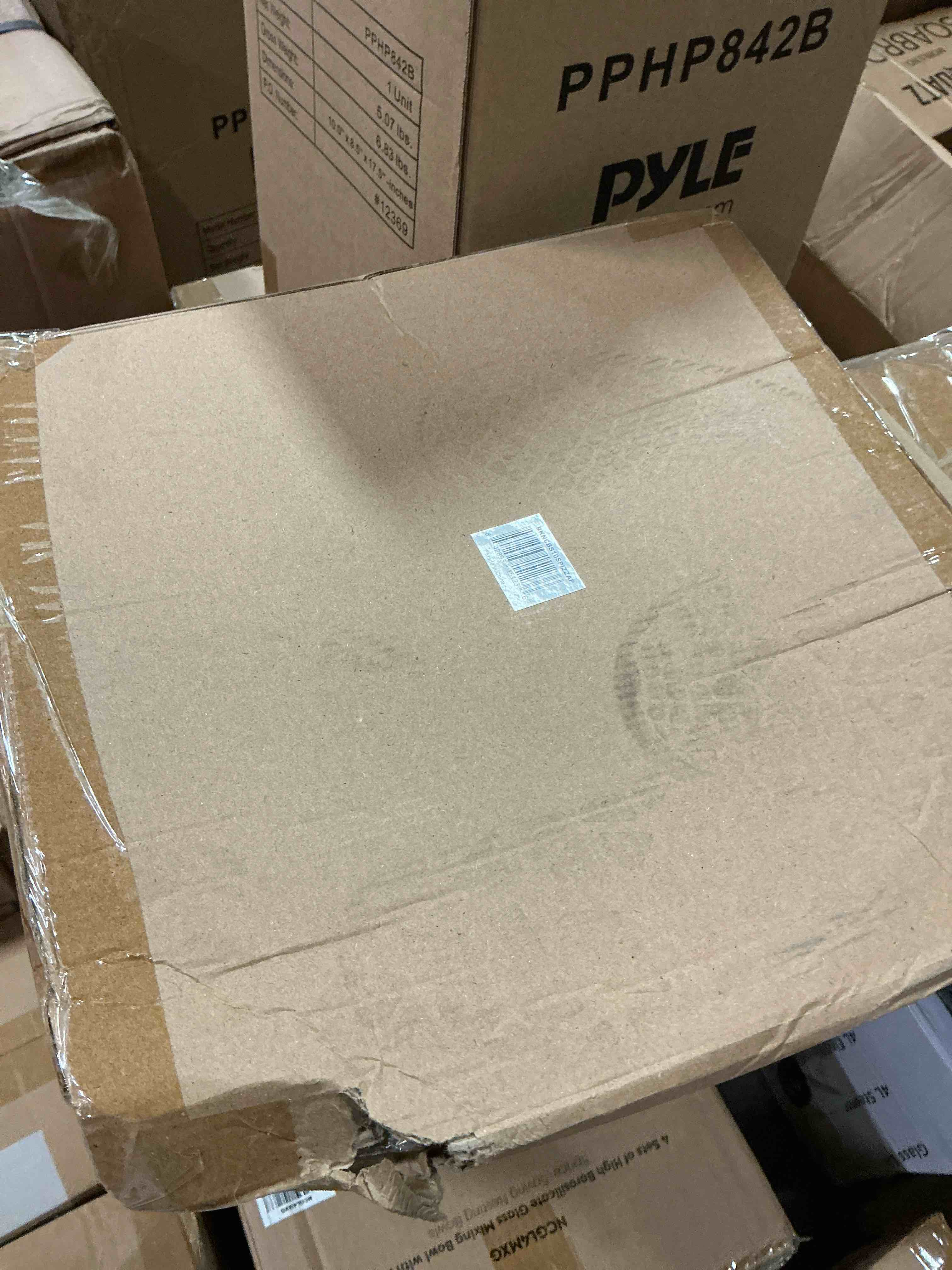 https://s3.amazonaws.com/lotting-images-prod/bidfta/PPE1715659_1756906255196.jpeg