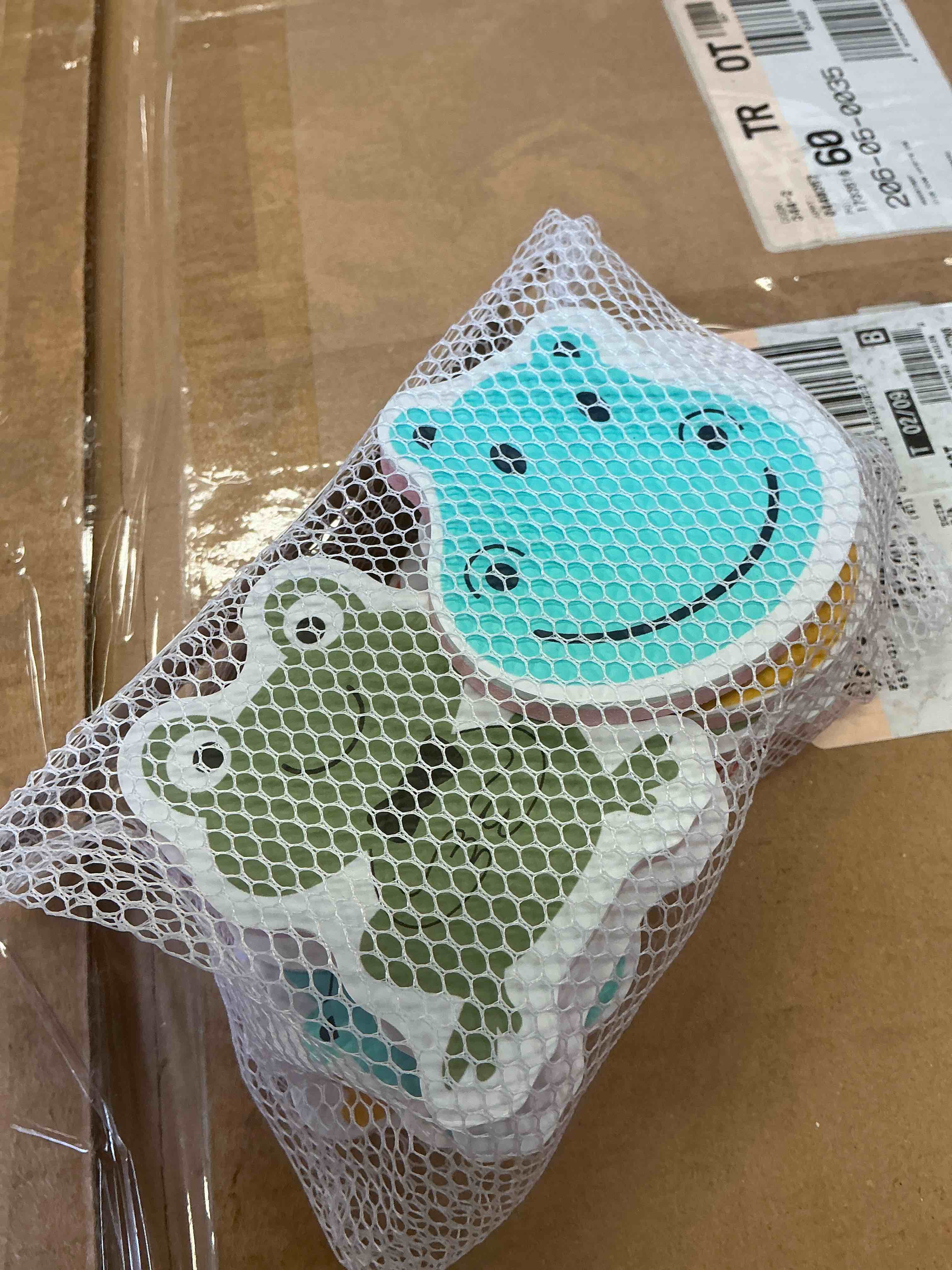 https://s3.amazonaws.com/lotting-images-prod/bidfta/PPE1715754_1757009613333.jpeg