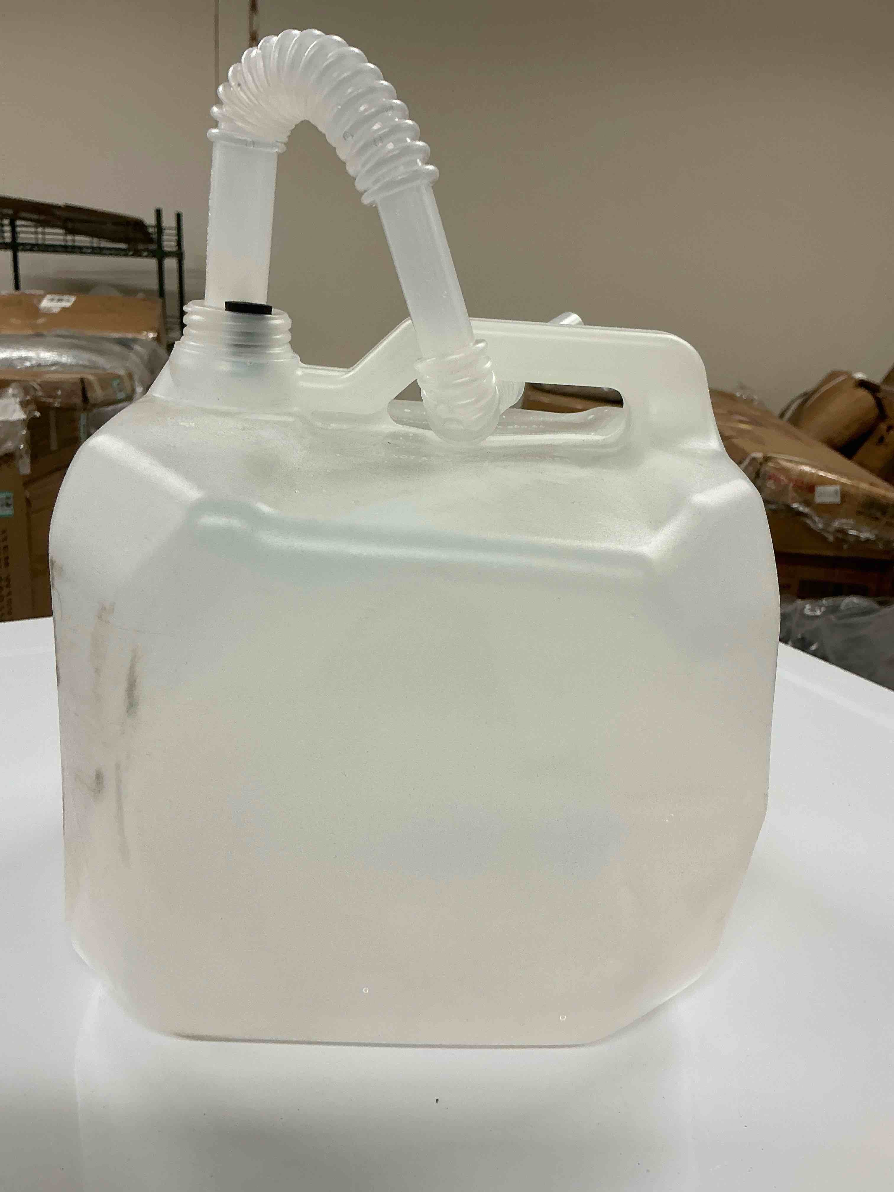Container with Nozzle,
