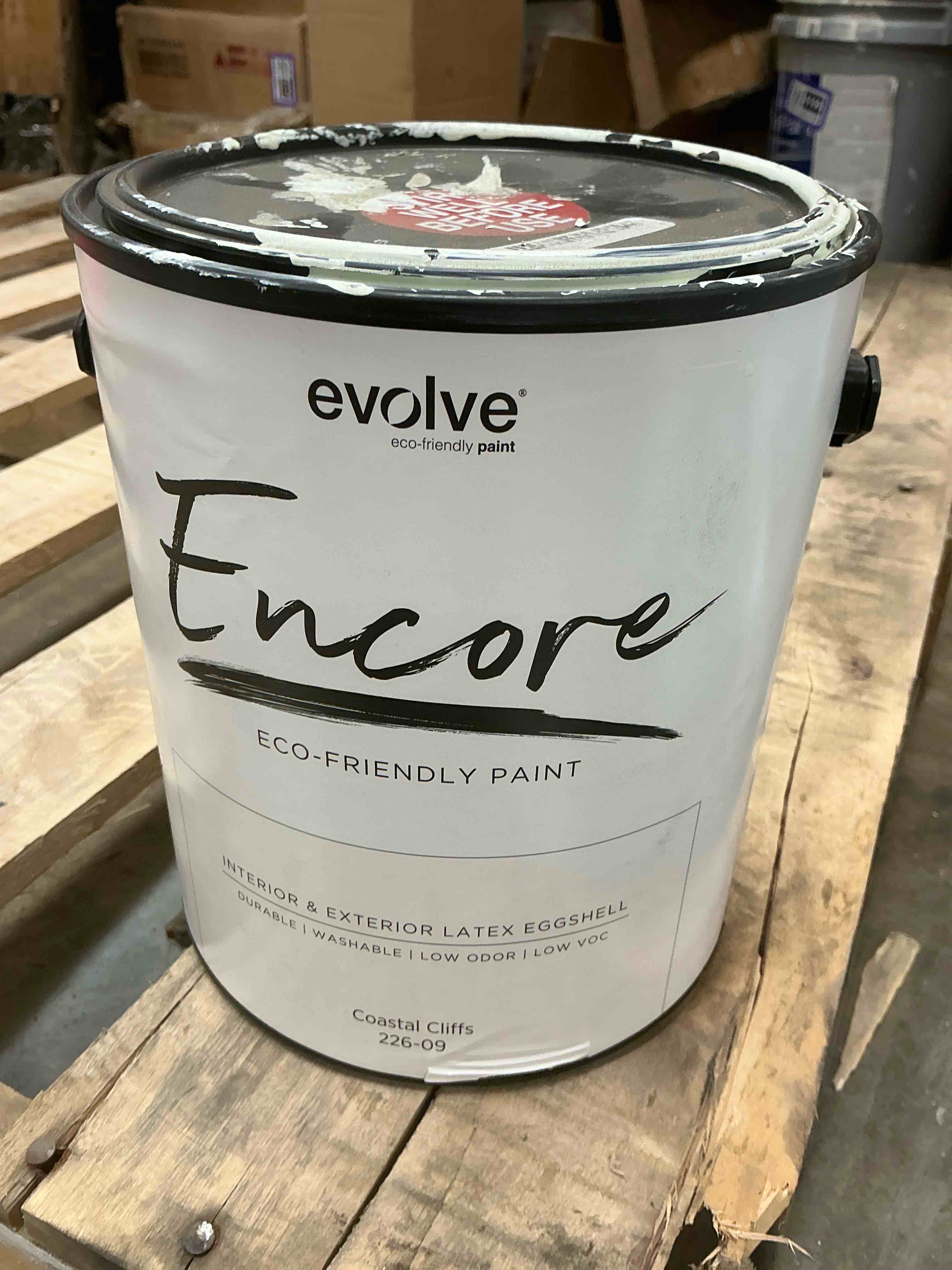 Paint can 