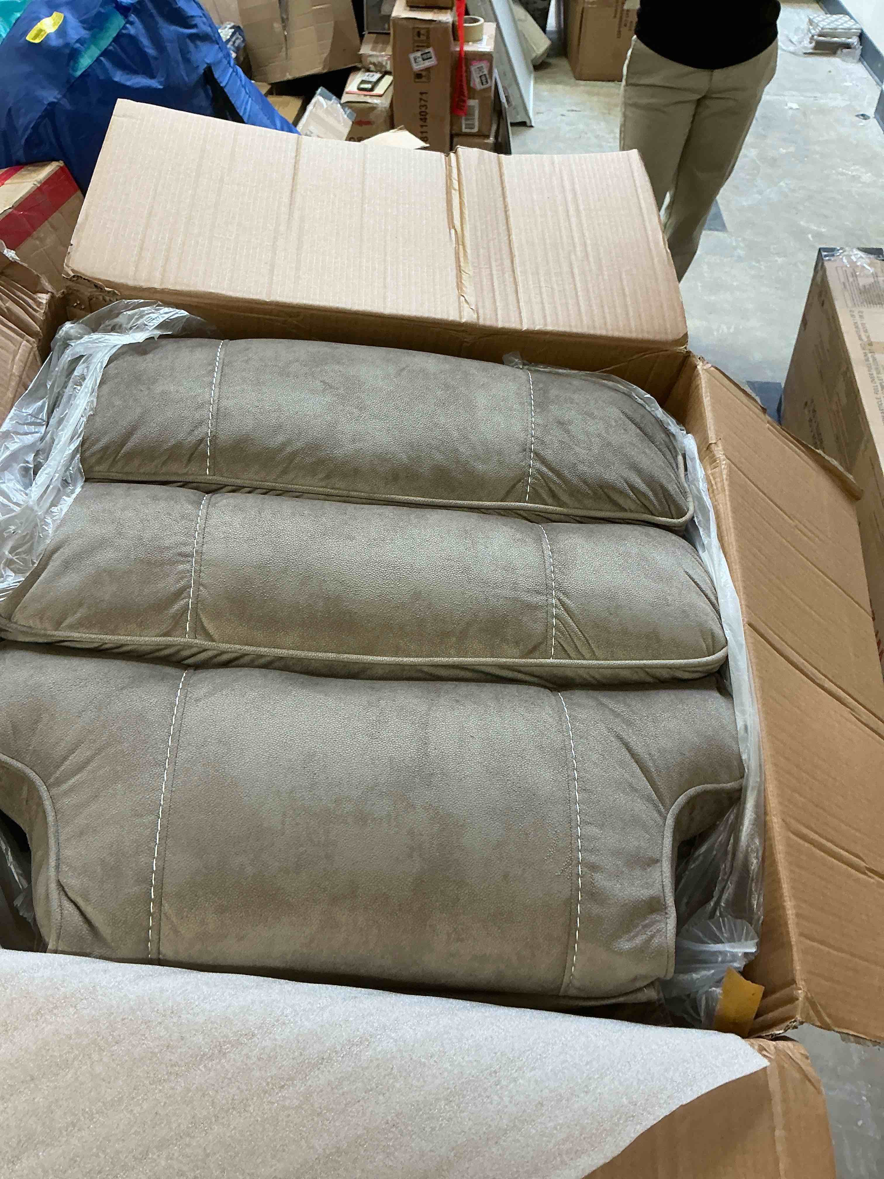 https://s3.amazonaws.com/lotting-images-prod/bidfta/PPE1716023_1760550169976.jpeg