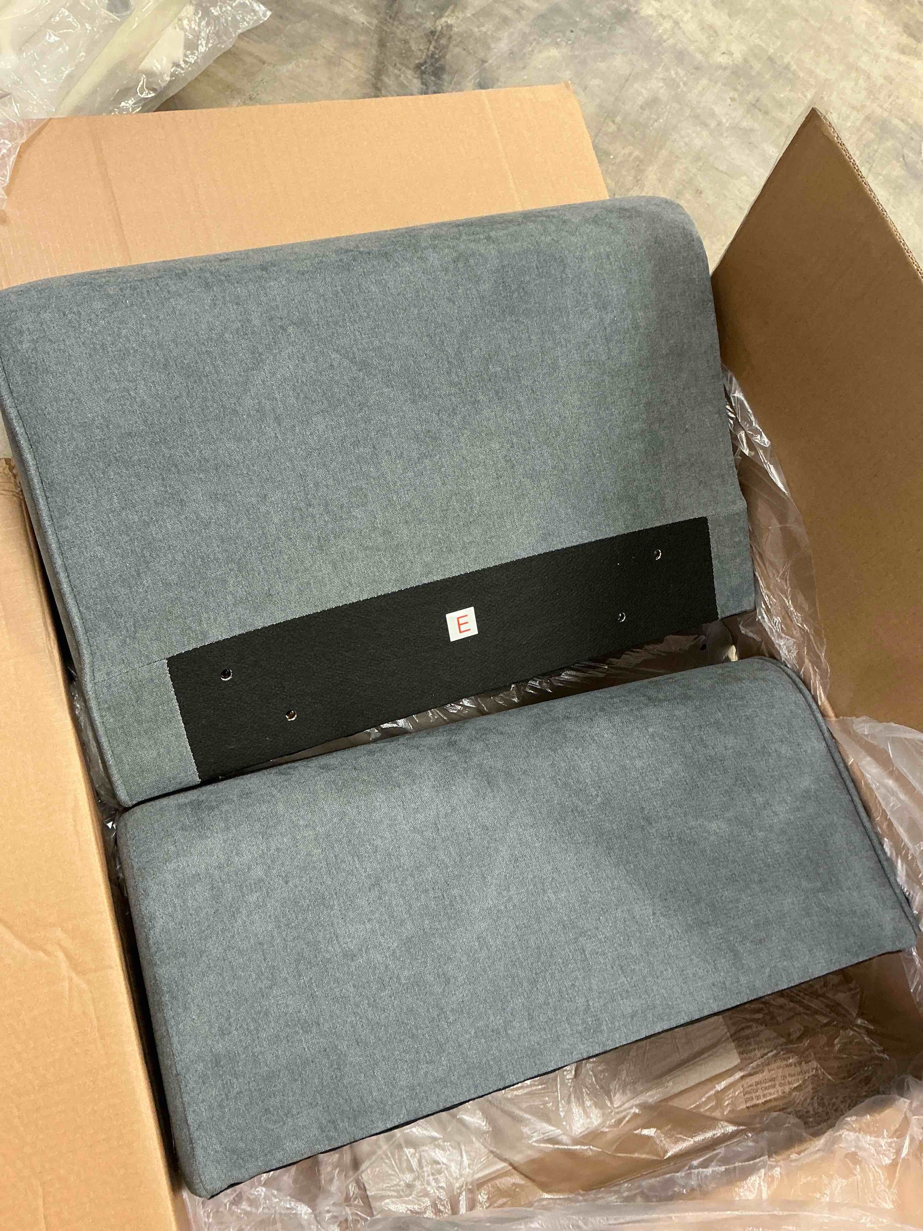 https://s3.amazonaws.com/lotting-images-prod/bidfta/PPE1716039_1760556161236.jpeg