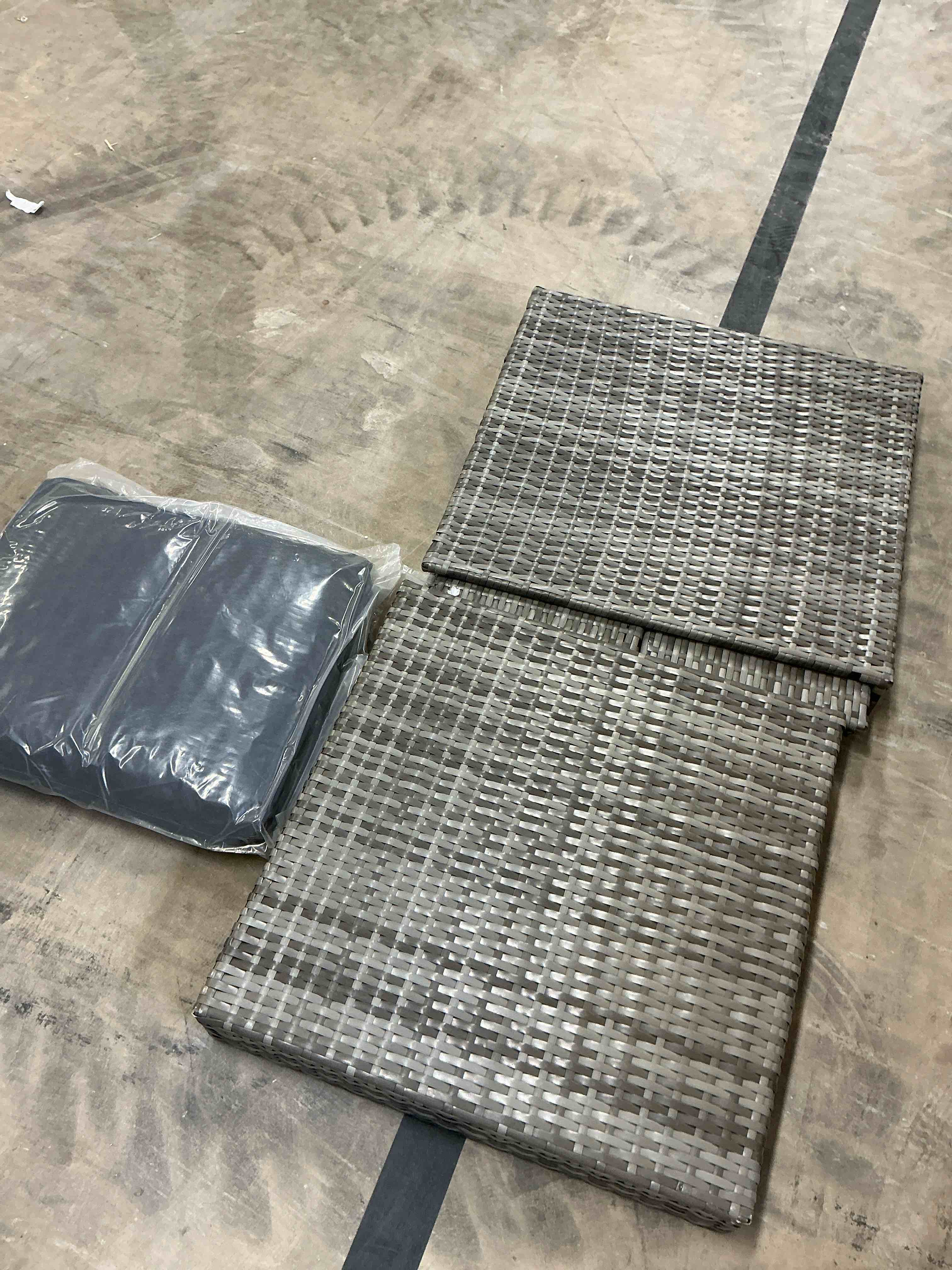 ( incomplete) Parts of a sofa