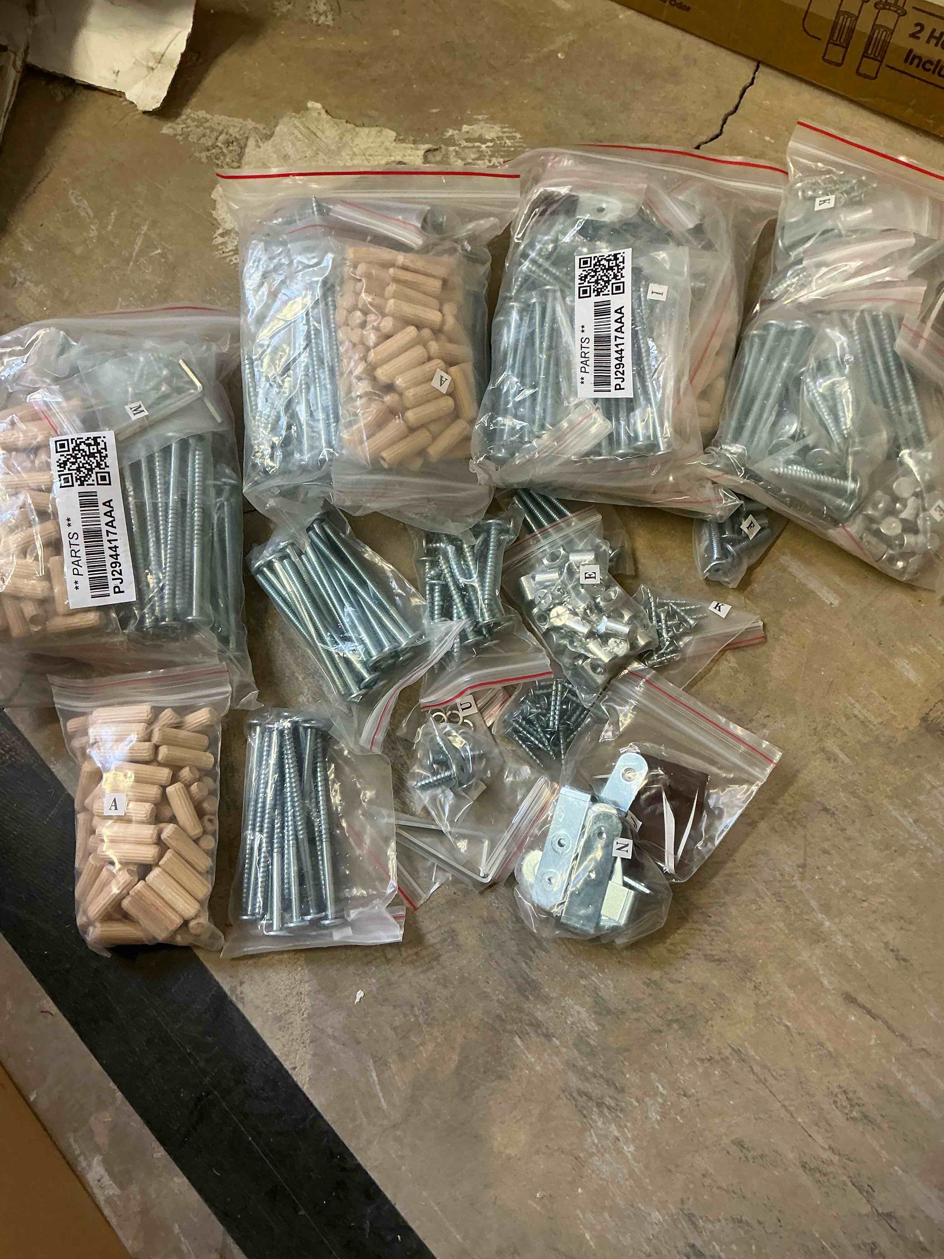 assorted Of screws (7 set)