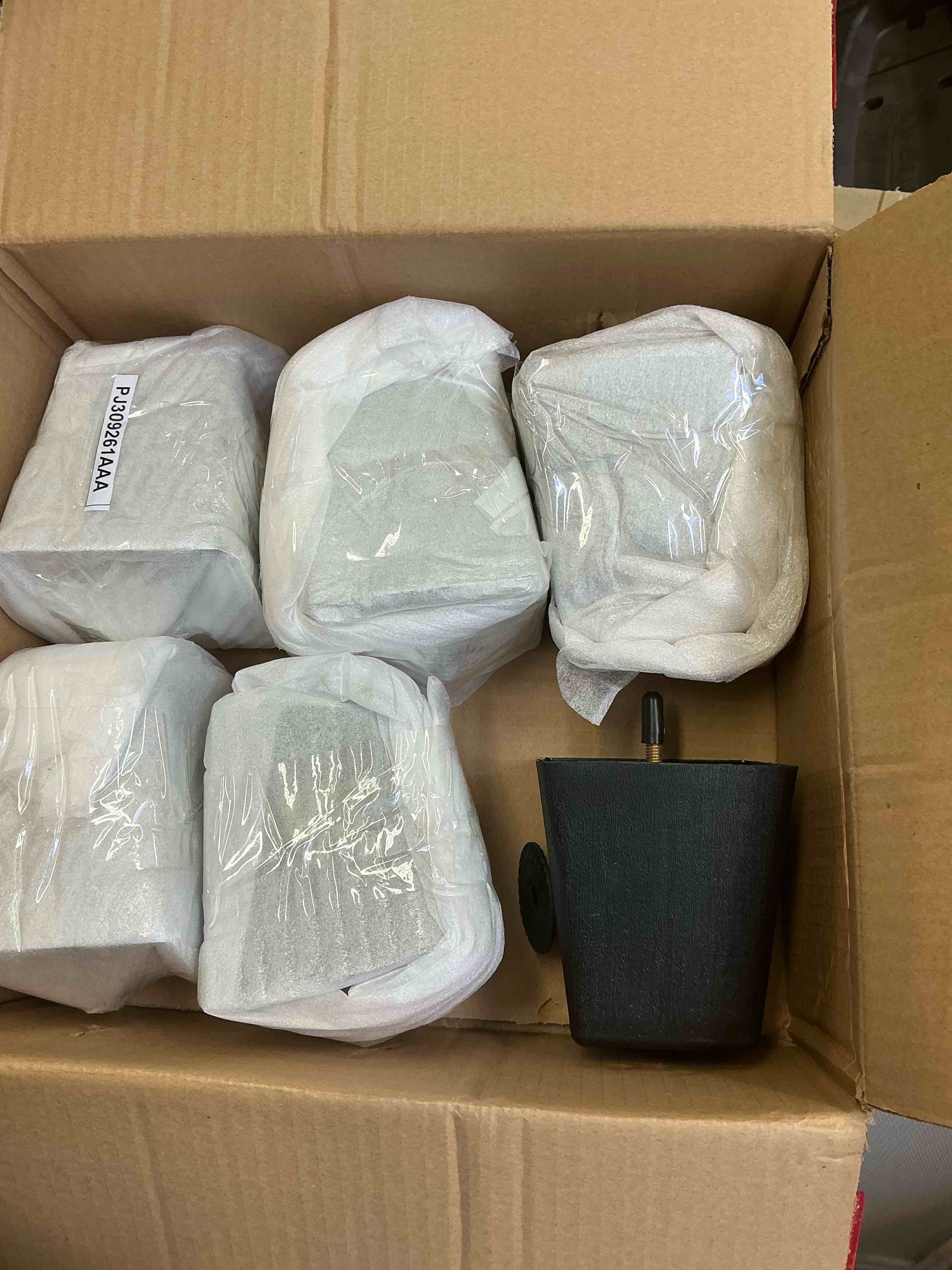 6 legs for sofa, Of screws, 2 boxes