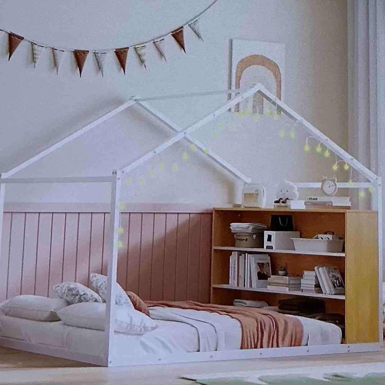 Playful bed in the shape of a children's house, a better sleeping environment (white) (1 box to pick up)