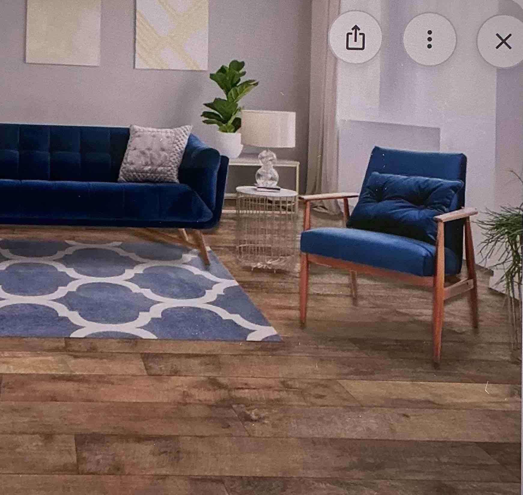 Select Surfaces Barnwood Spill D Laminate Flooring ( 6 boxes for pick up ) ( you bid per sq Ft )