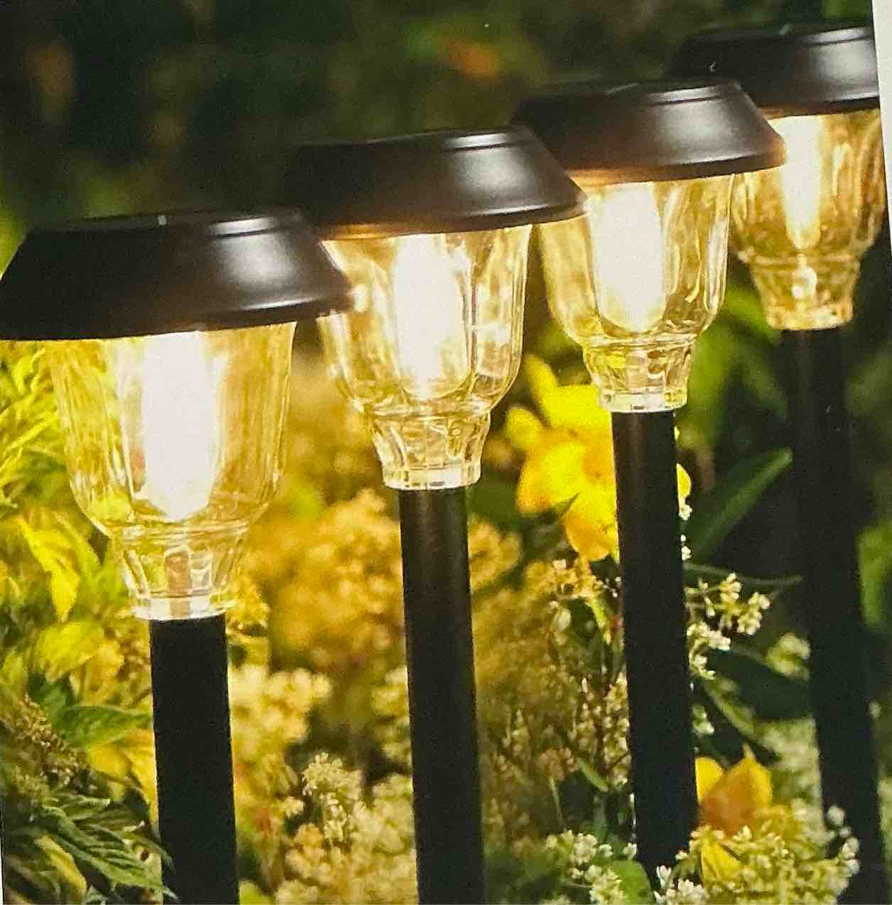 Outdoor Waterproof Solar Lights, of Outdoor Glass Metal Solar Lights, Outdoor Bright LED Solar Lights, for Patio, Garden, Path, Walkway