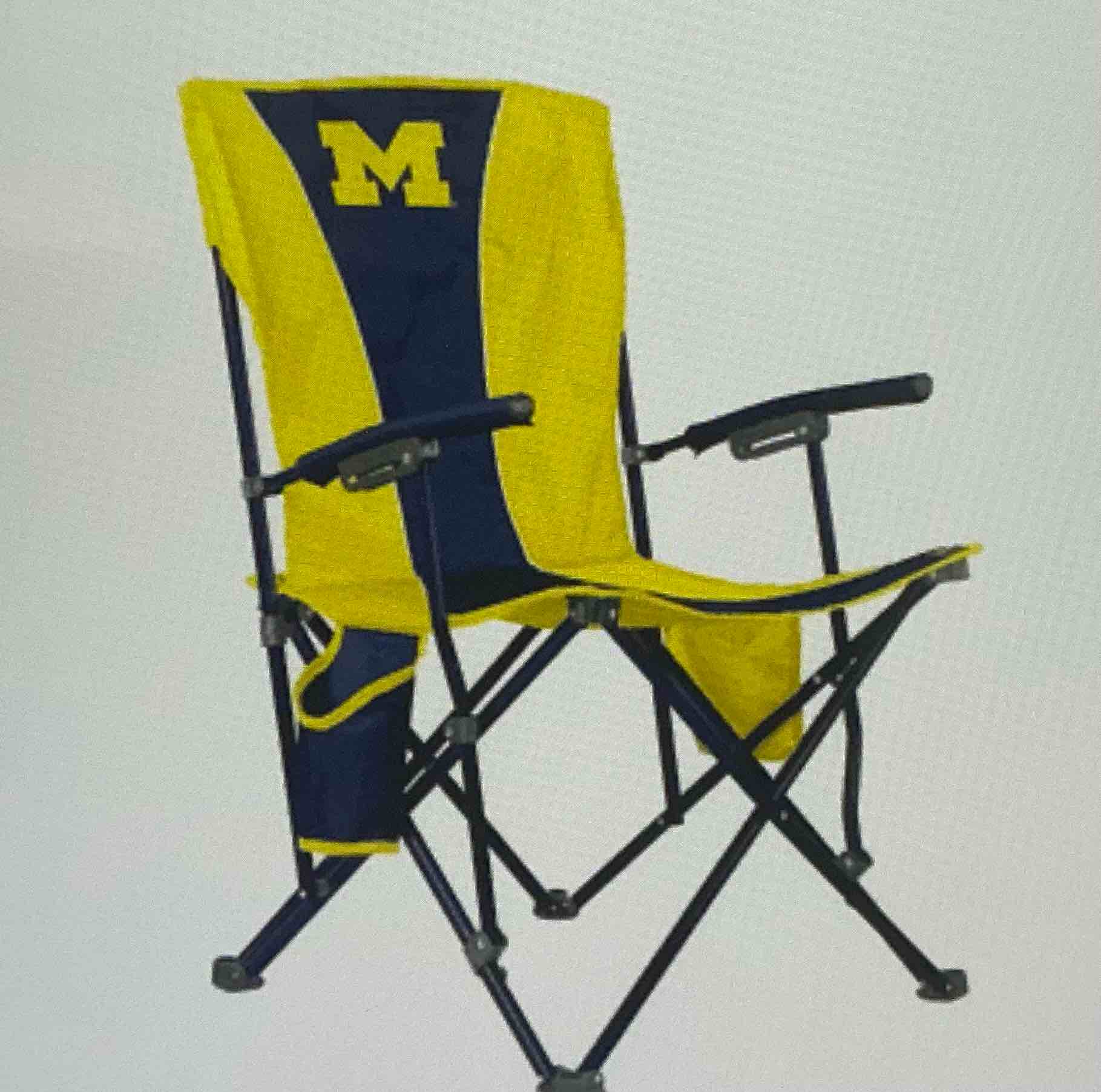 Michigan Wolverines Big Boy Hard Arm Chair