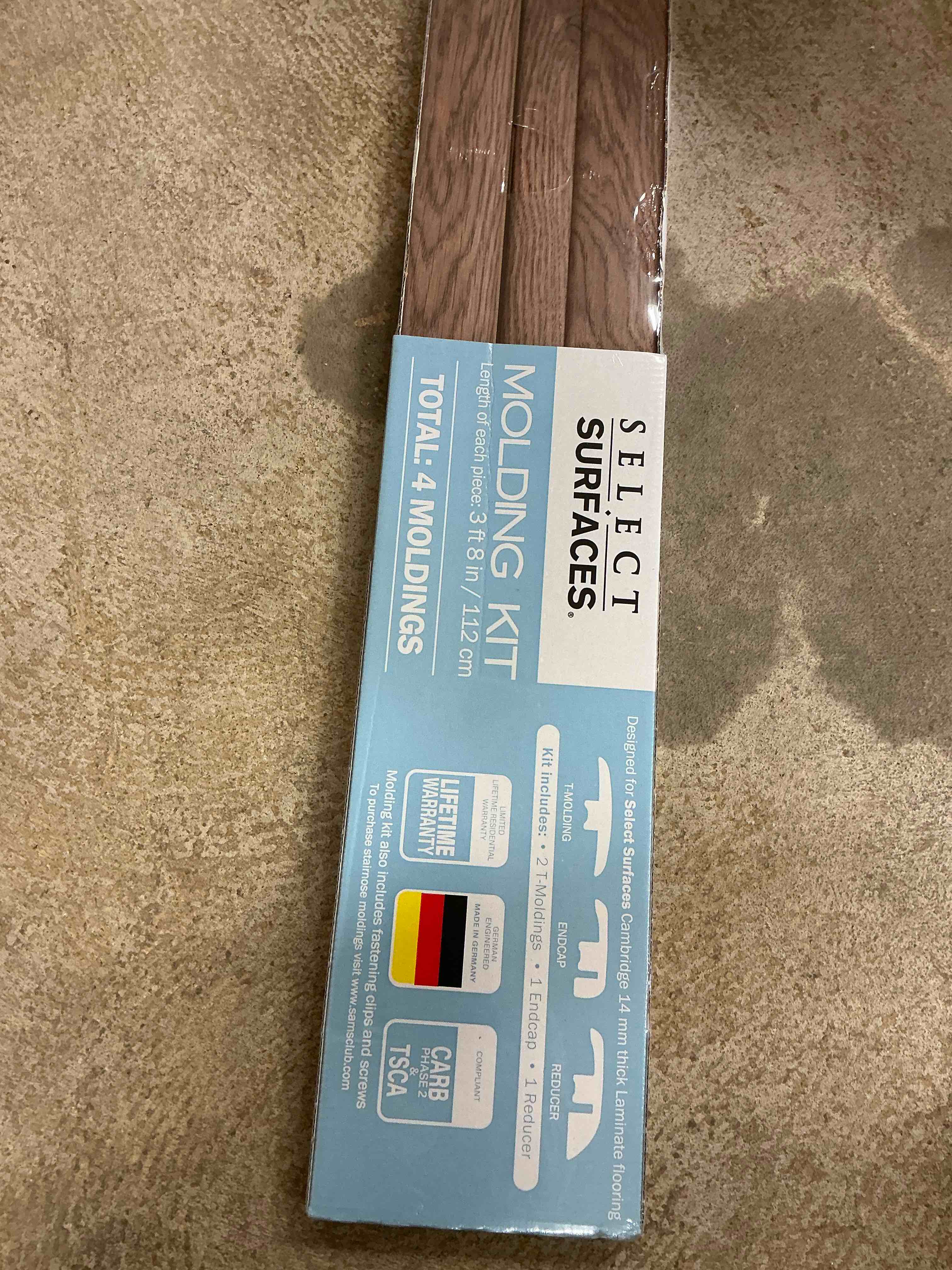 select surfaces molding kit length of each piece: 3 Ft 8 in/112 cm