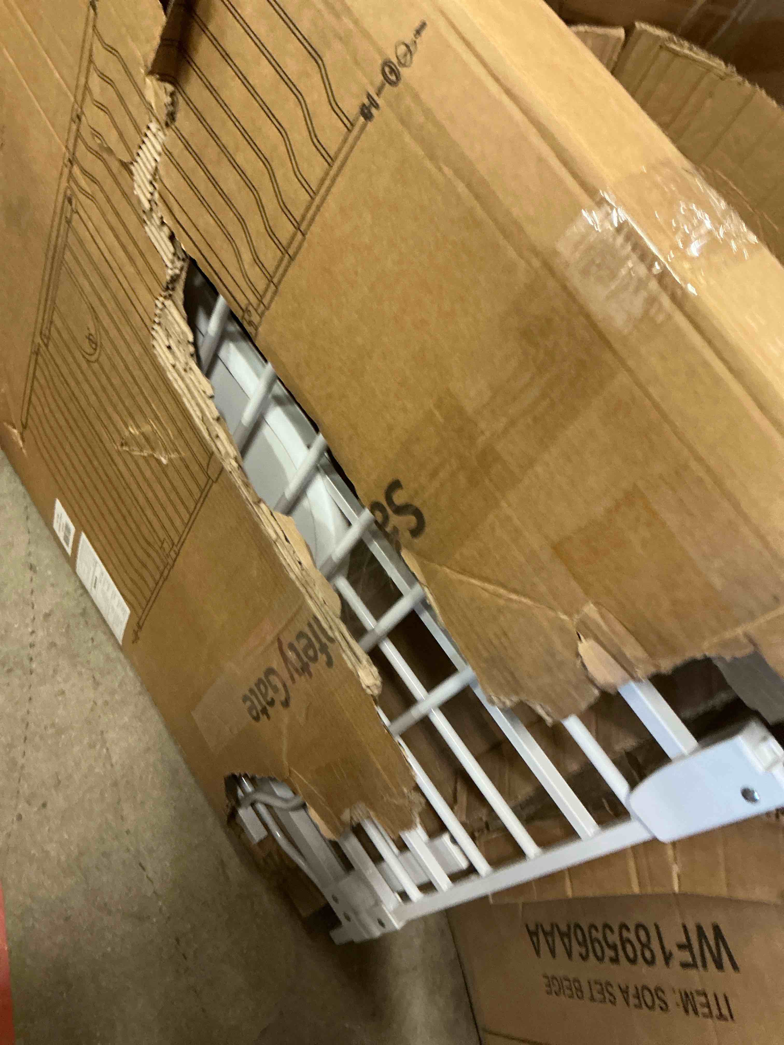 https://s3.amazonaws.com/lotting-images-prod/bidfta/PPE1717413_1742222855694.jpeg