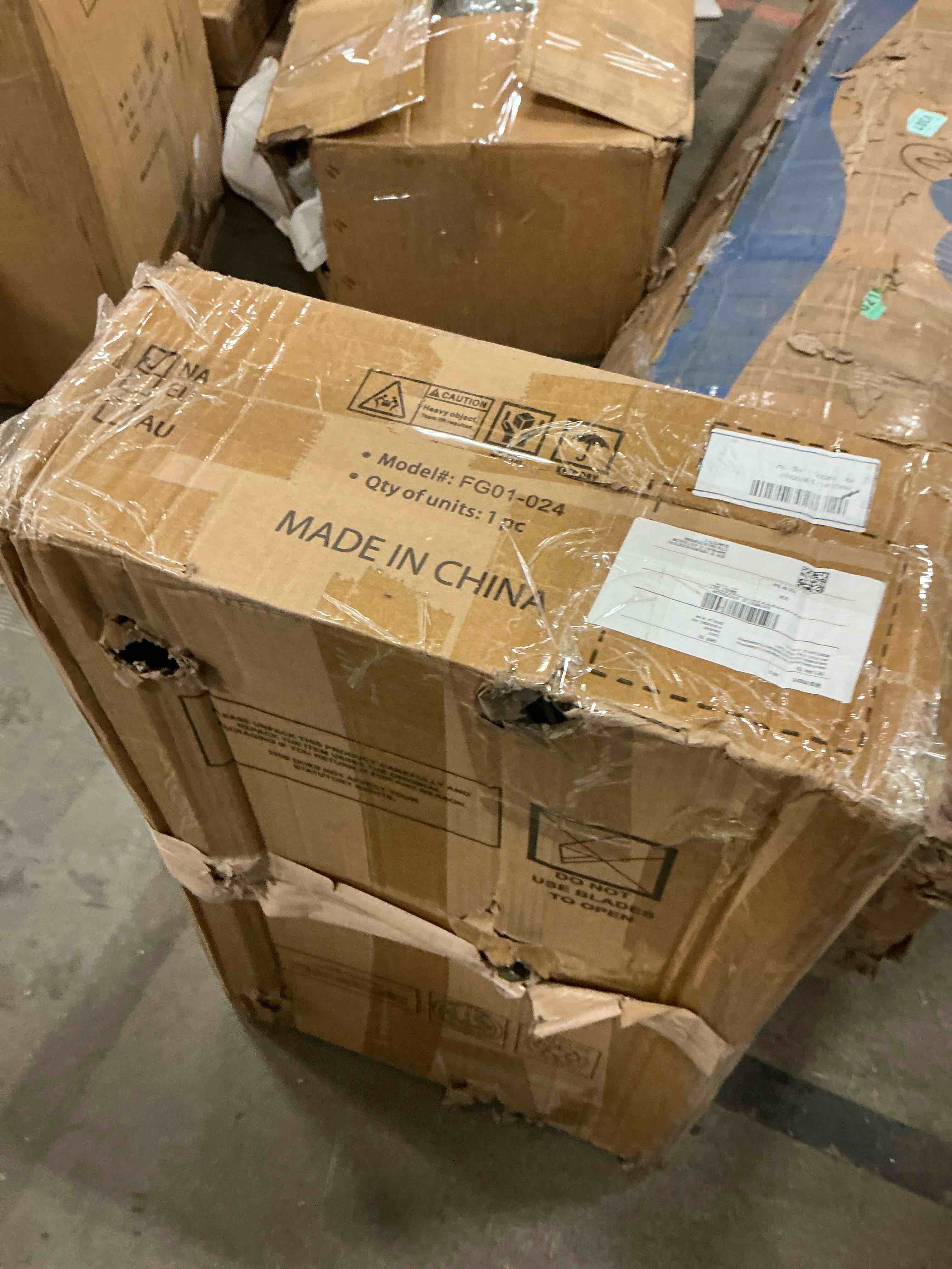 https://s3.amazonaws.com/lotting-images-prod/bidfta/PPE1717587_1742311422936.jpeg