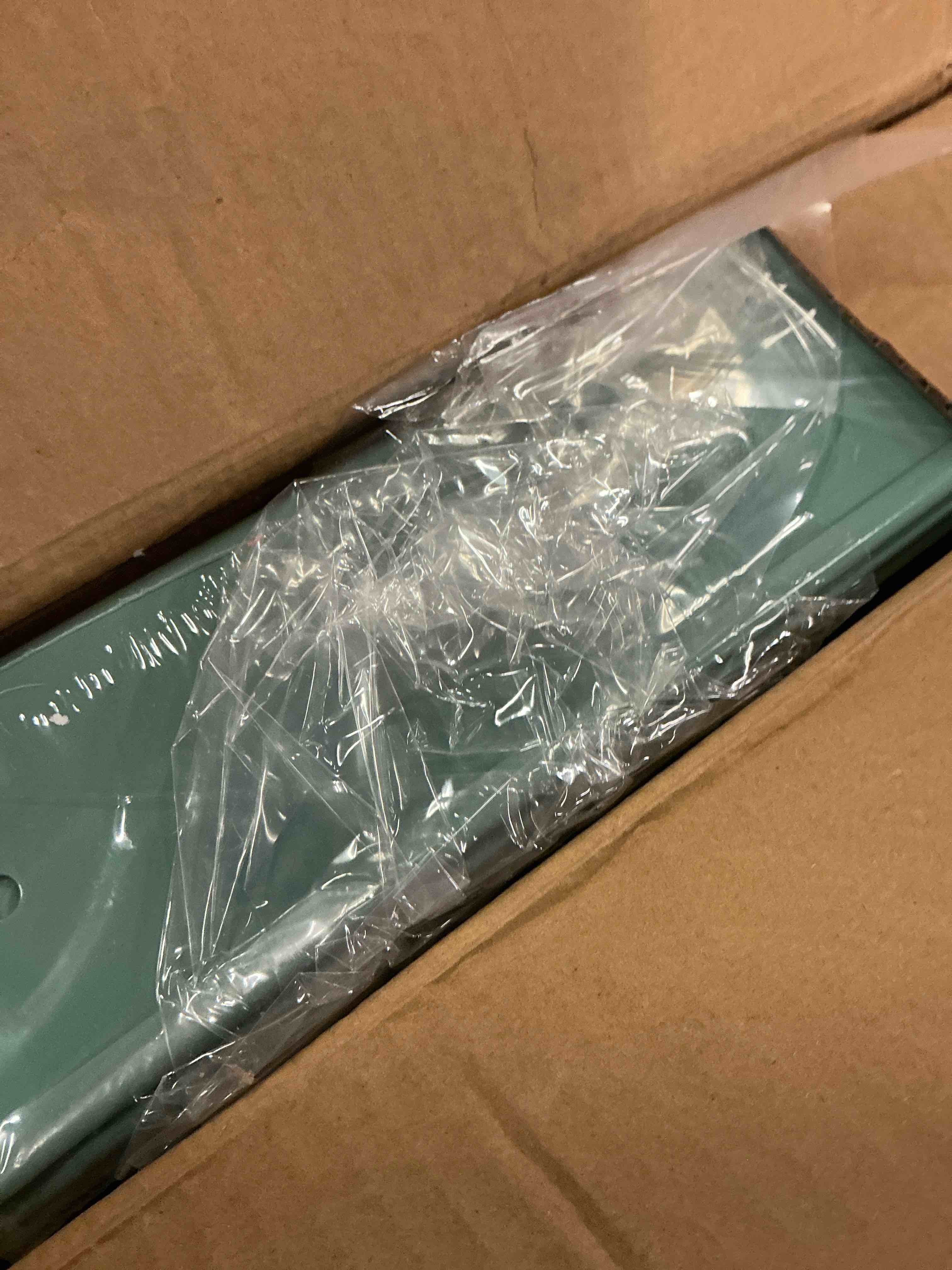https://s3.amazonaws.com/lotting-images-prod/bidfta/PPE1717840_1743536437140.jpeg