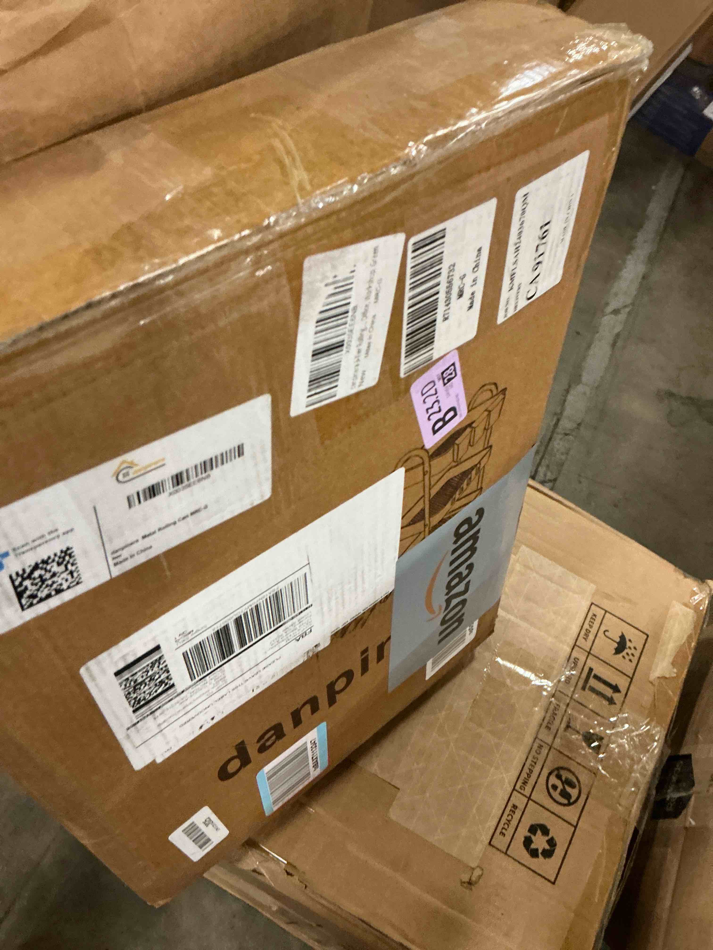 https://s3.amazonaws.com/lotting-images-prod/bidfta/PPE1717840_1743536446419.jpeg