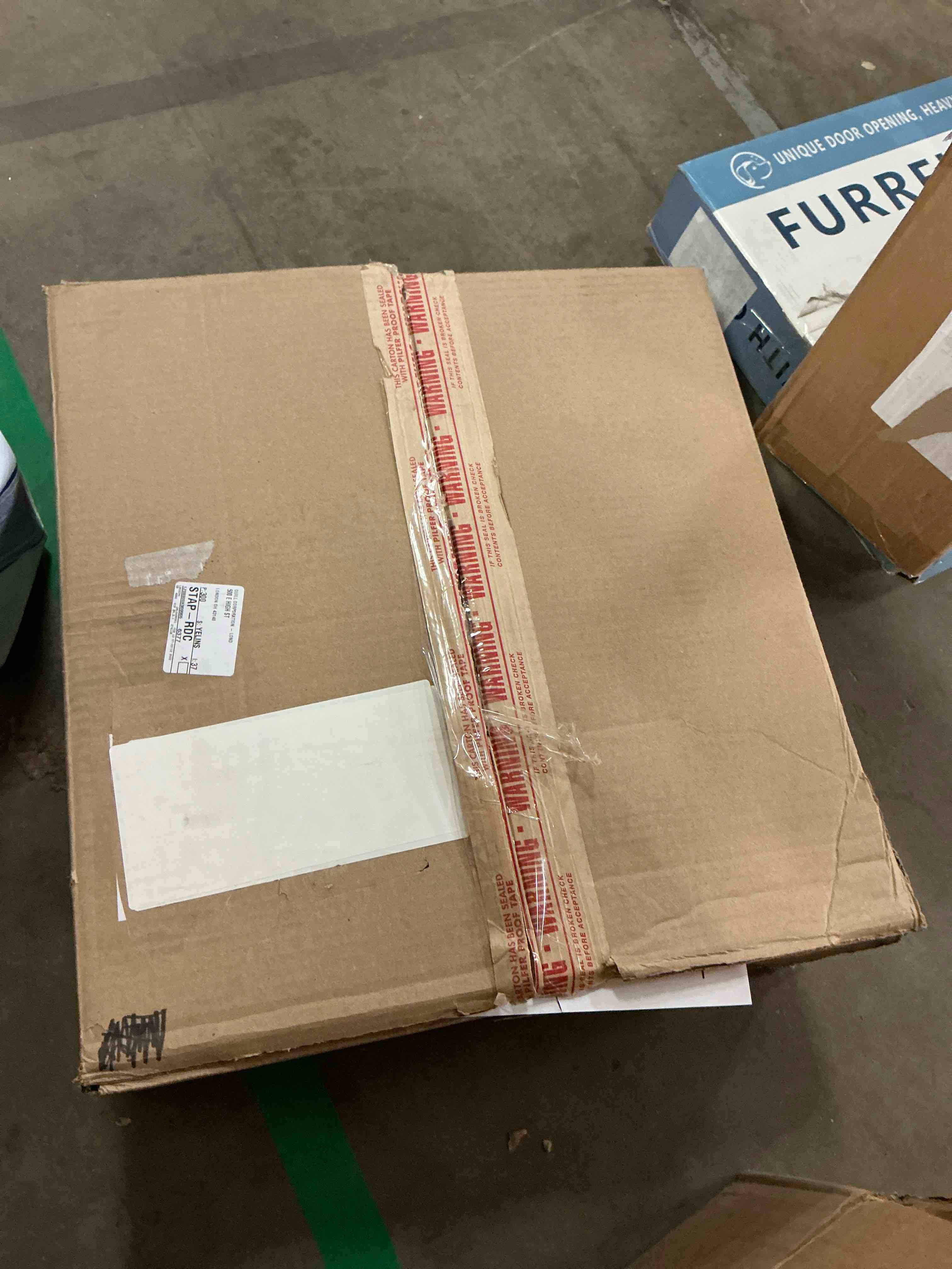 https://s3.amazonaws.com/lotting-images-prod/bidfta/PPE1717893_1743540921644.jpeg