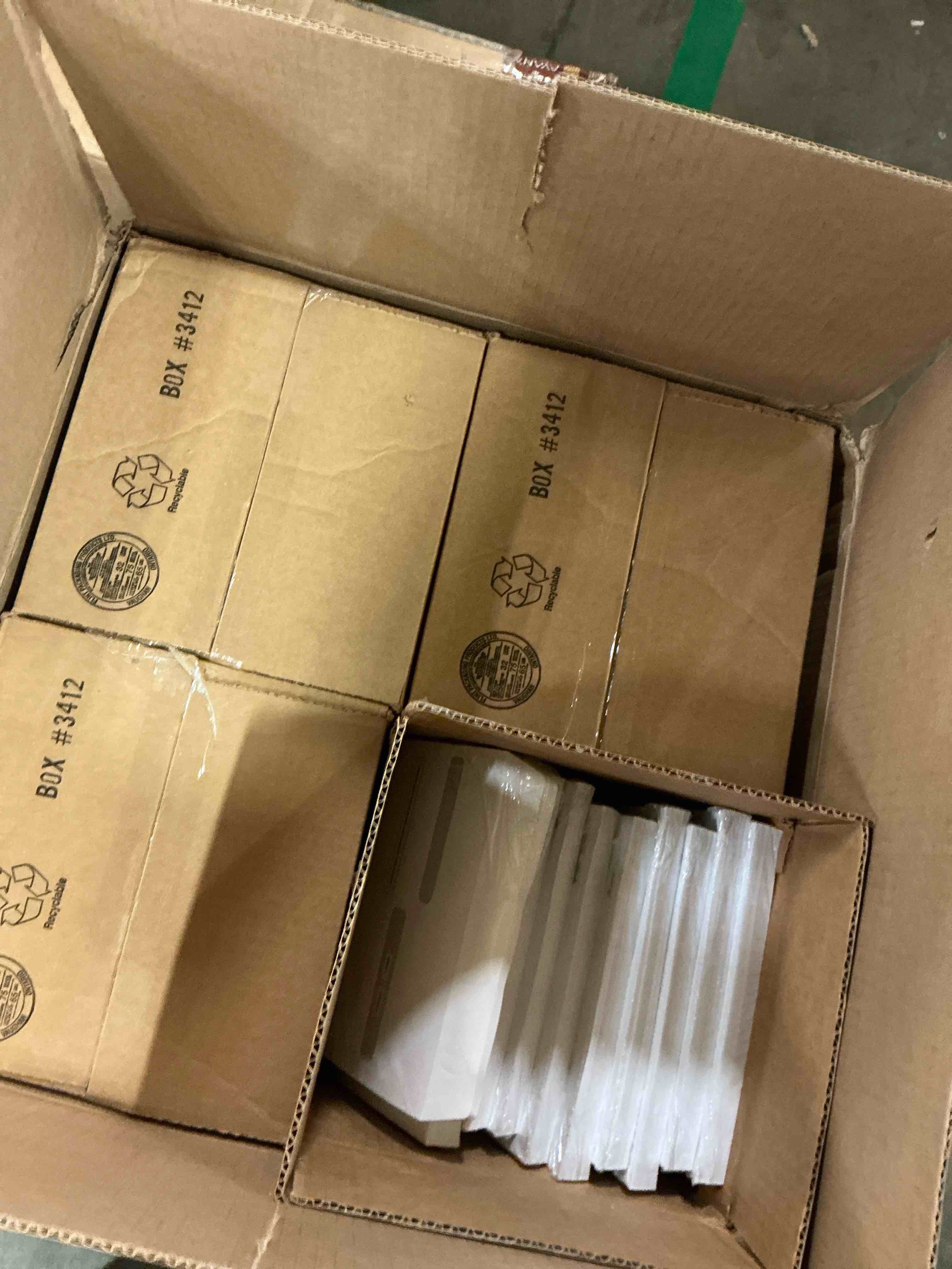 https://s3.amazonaws.com/lotting-images-prod/bidfta/PPE1717894_1743540983626.jpeg