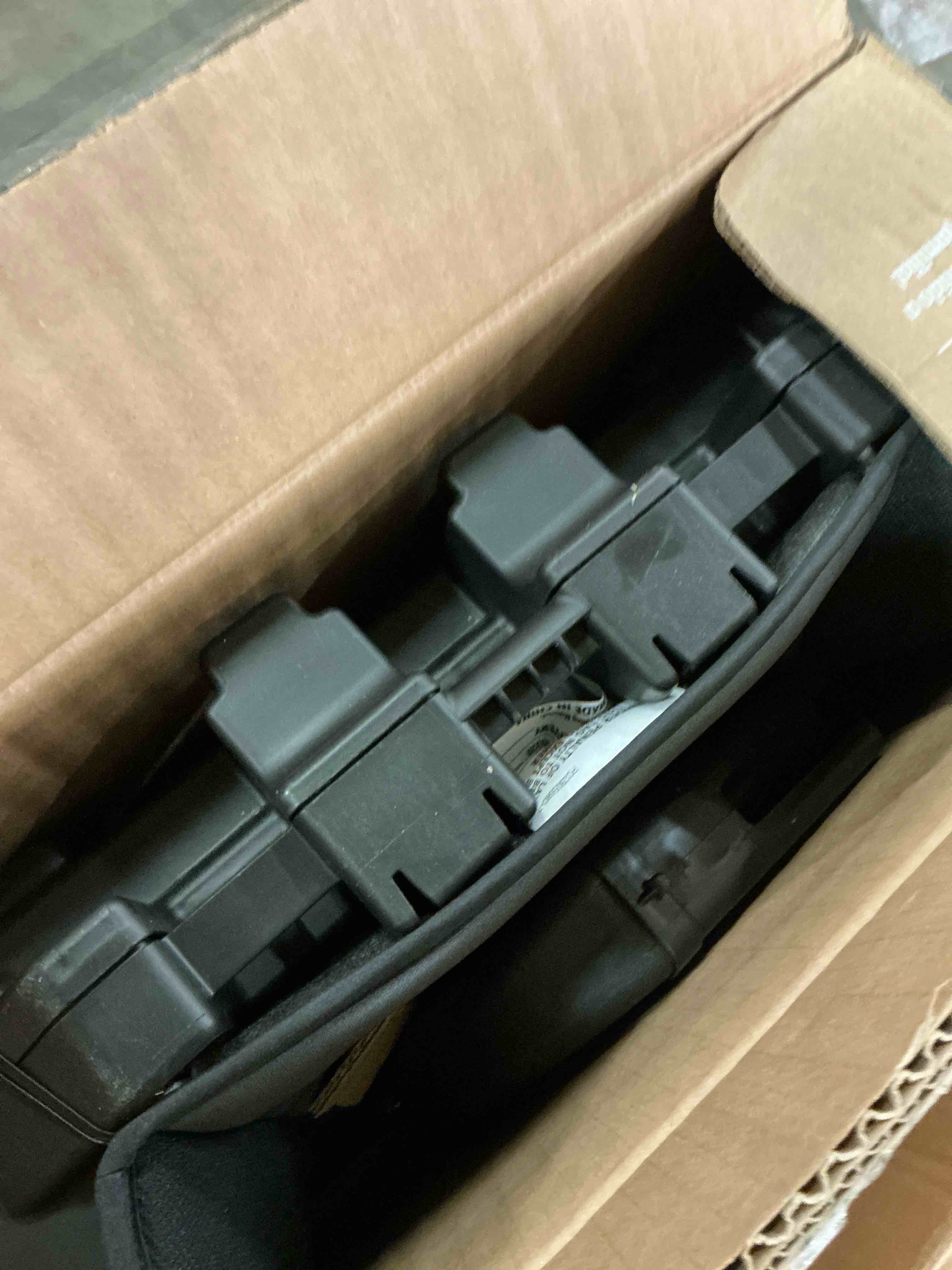 https://s3.amazonaws.com/lotting-images-prod/bidfta/PPE1717897_1743541318837.jpeg