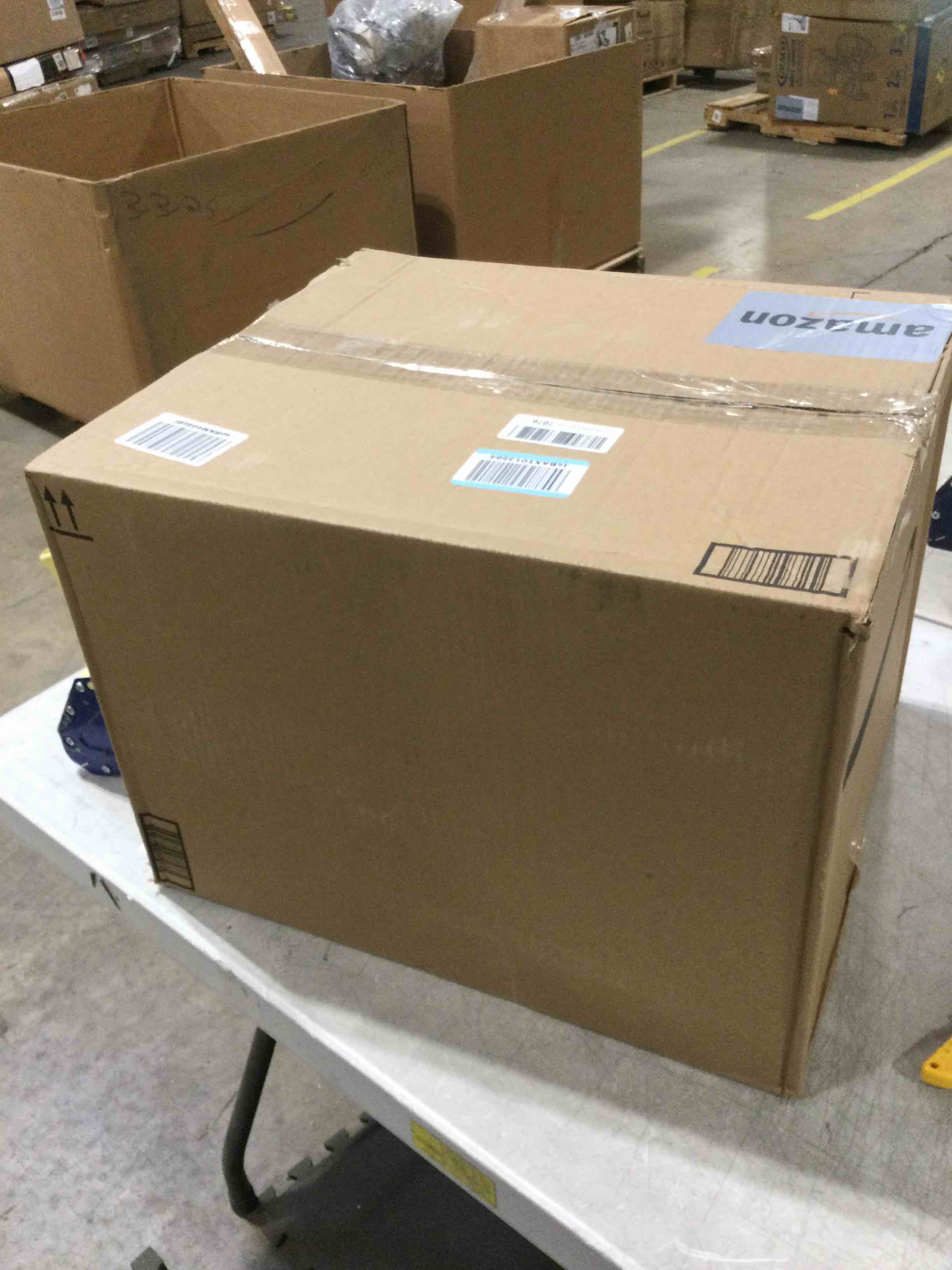 https://s3.amazonaws.com/lotting-images-prod/bidfta/PPE1720100_1742492250571.jpeg