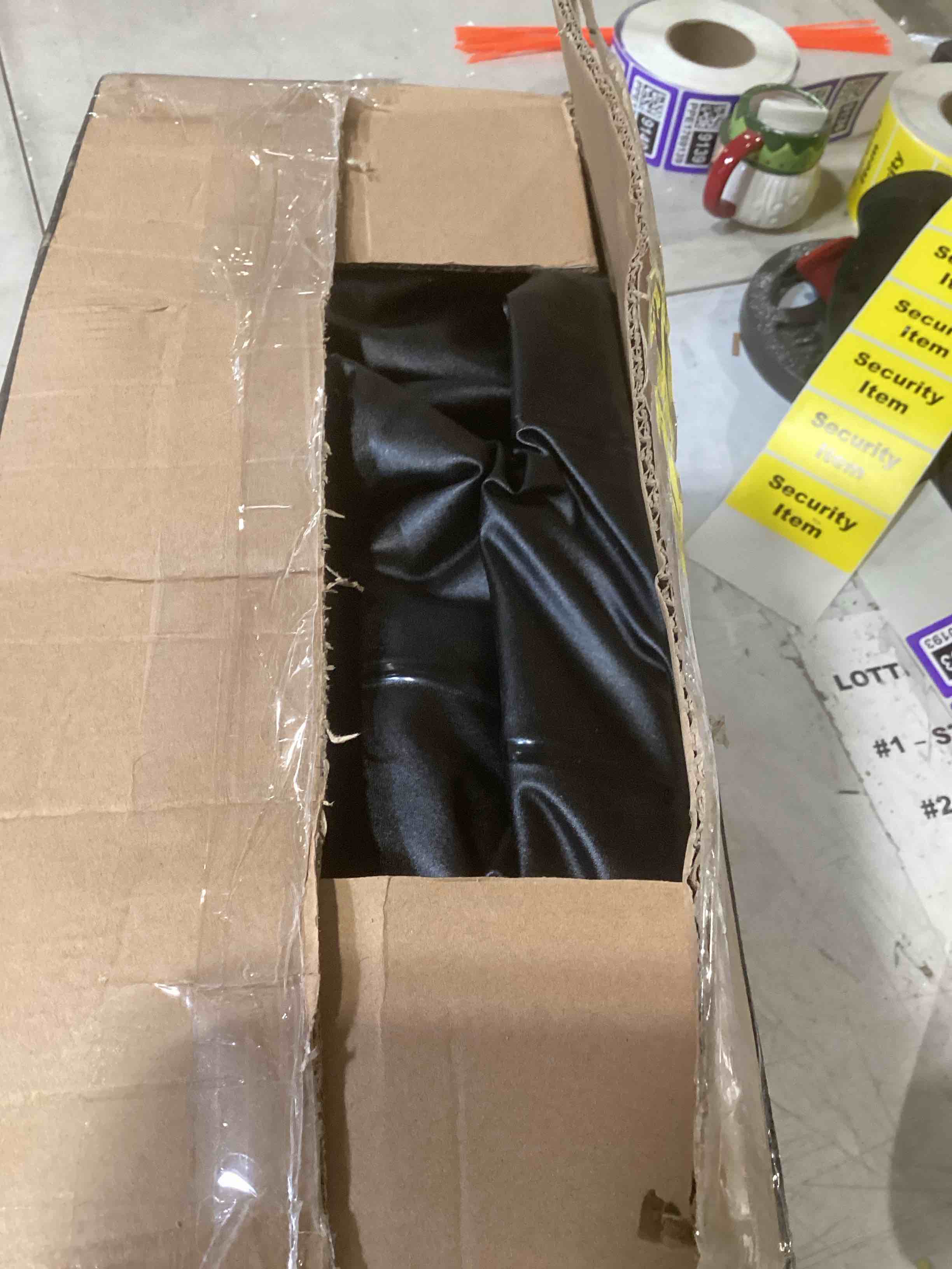 https://s3.amazonaws.com/lotting-images-prod/bidfta/PPE1720189_1742584952786.jpeg