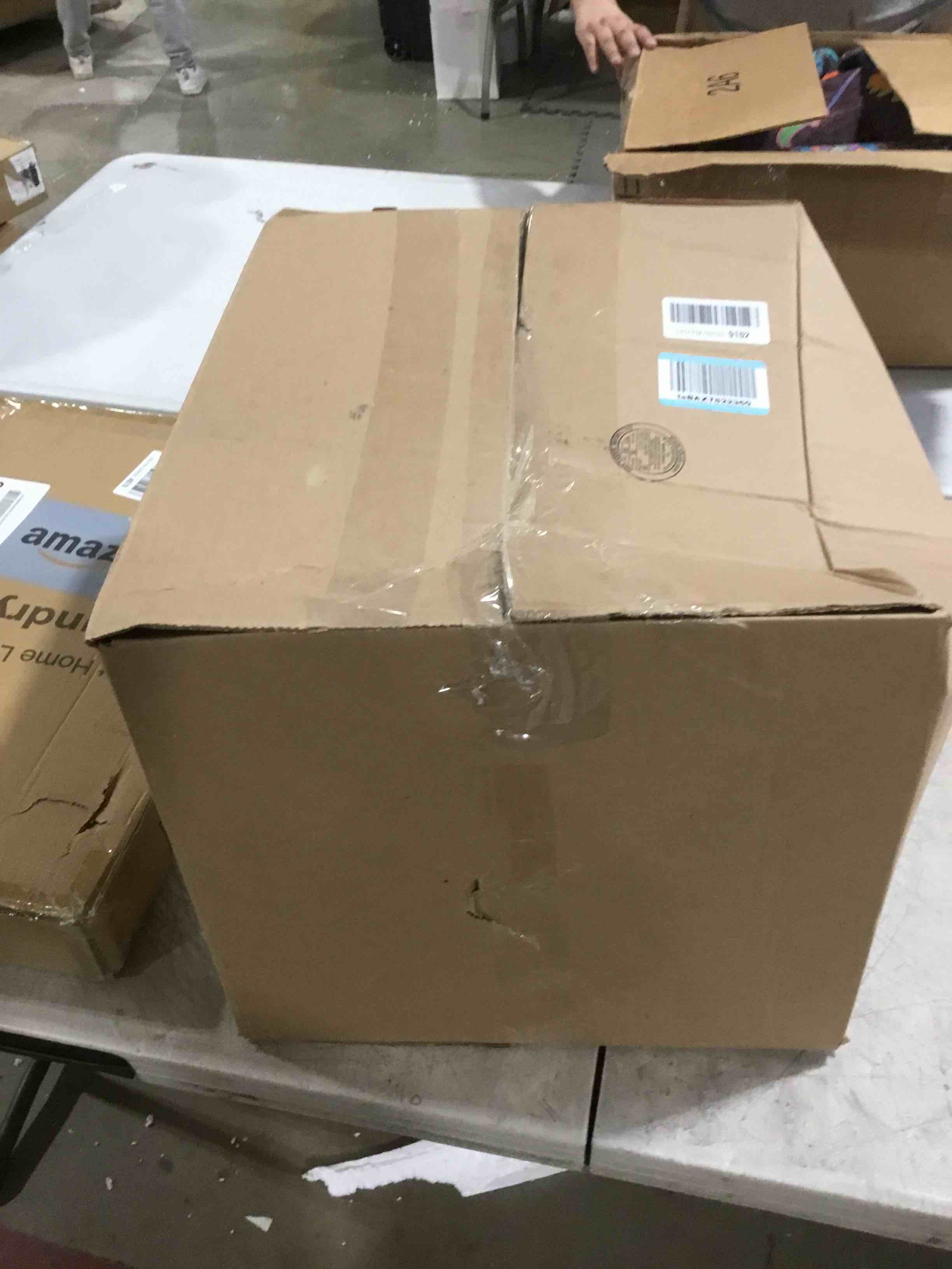 https://s3.amazonaws.com/lotting-images-prod/bidfta/PPE1721692_1743614529187.jpeg