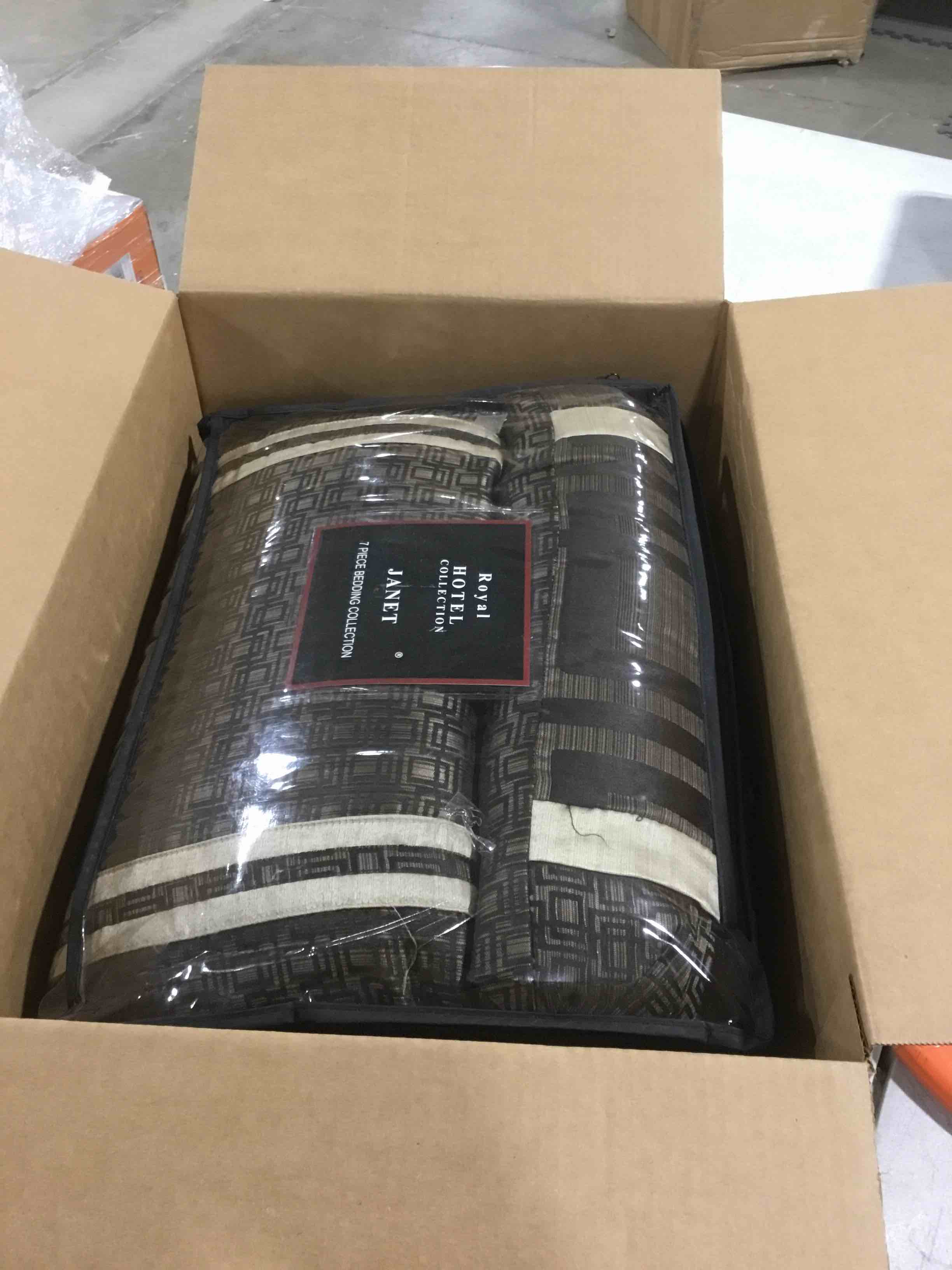 https://s3.amazonaws.com/lotting-images-prod/bidfta/PPE1721909_1743765917487.jpeg