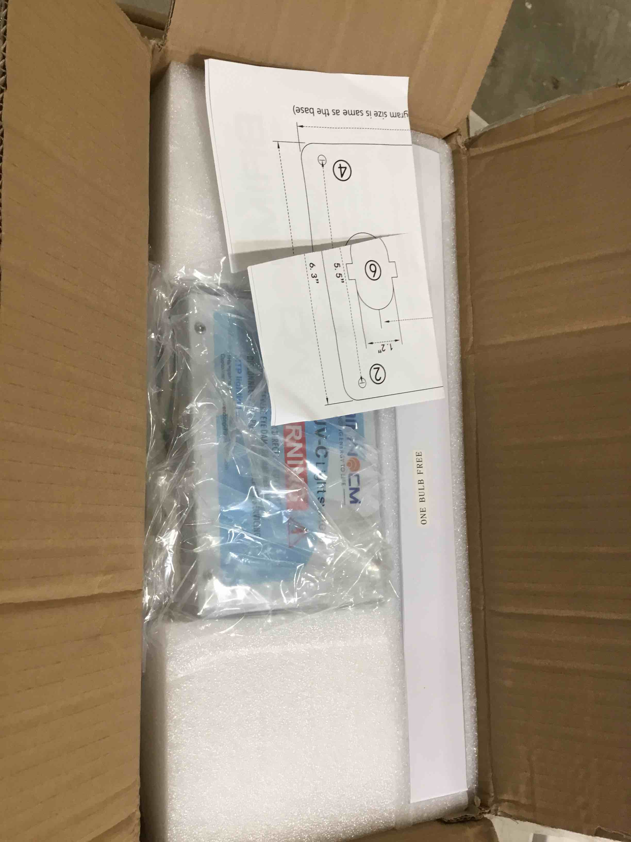 https://s3.amazonaws.com/lotting-images-prod/bidfta/PPE1722100_1743793453509.jpeg