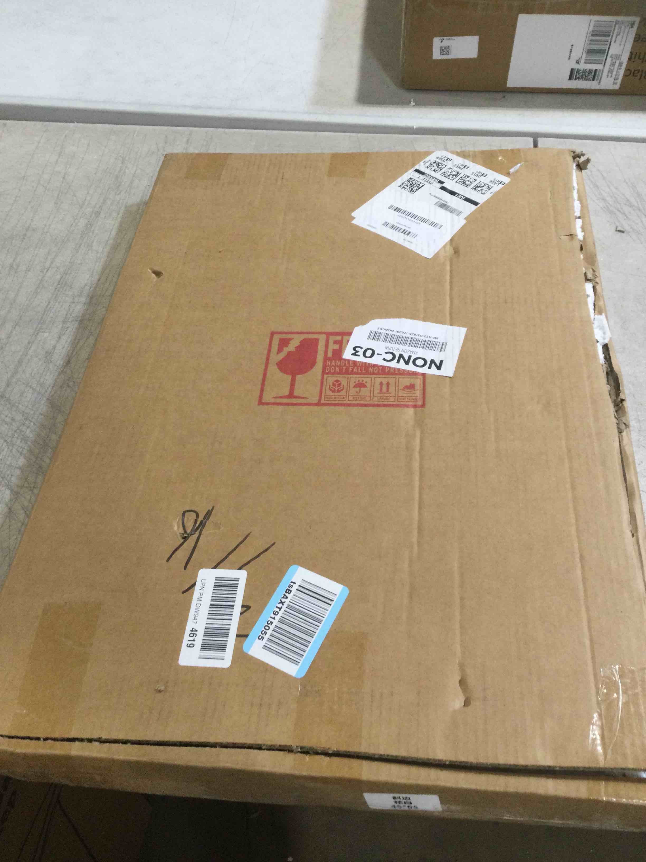 https://s3.amazonaws.com/lotting-images-prod/bidfta/PPE1722611_1744138420255.jpeg