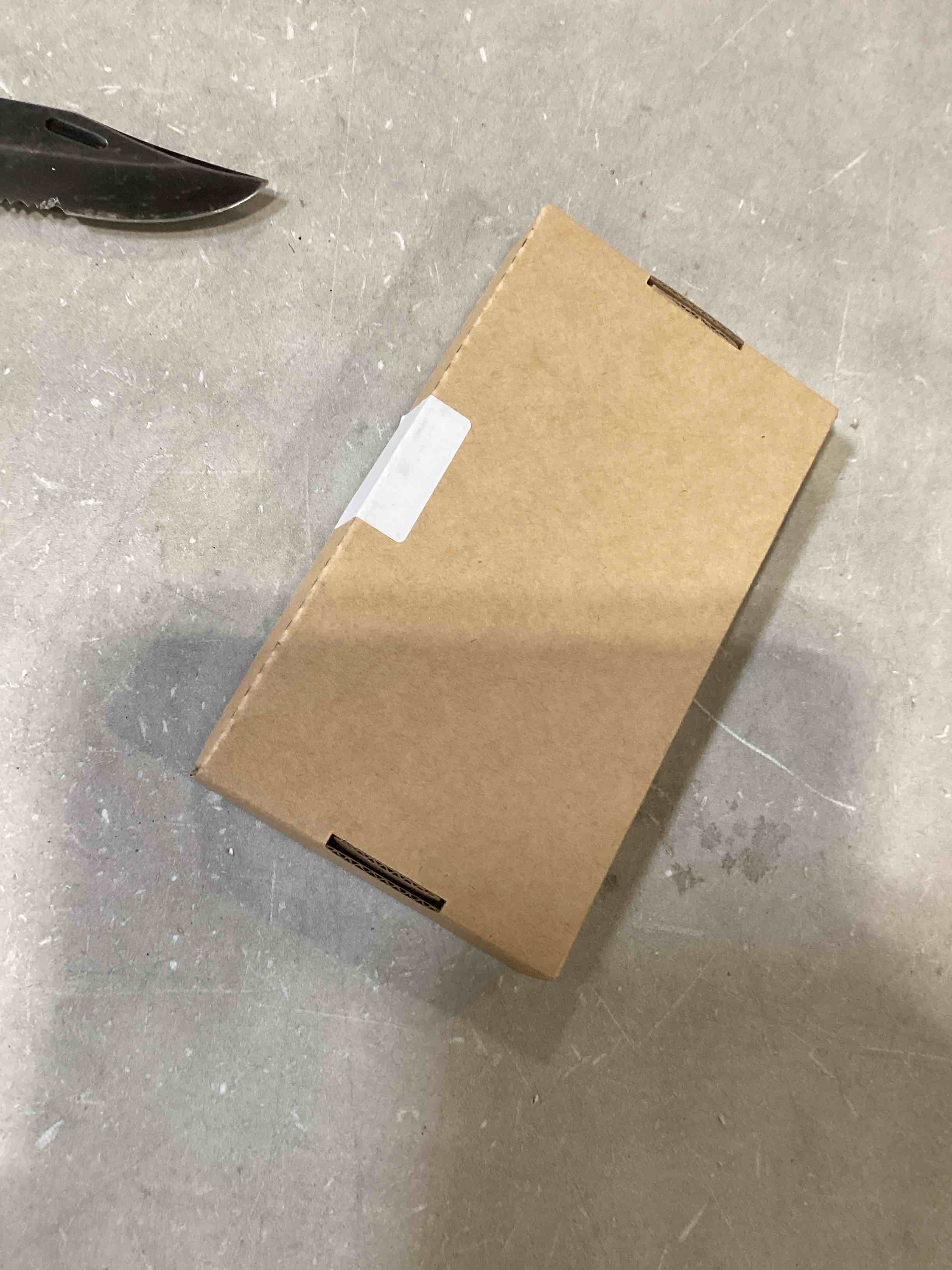 https://s3.amazonaws.com/lotting-images-prod/bidfta/PPE1723280_1746038160253.jpeg