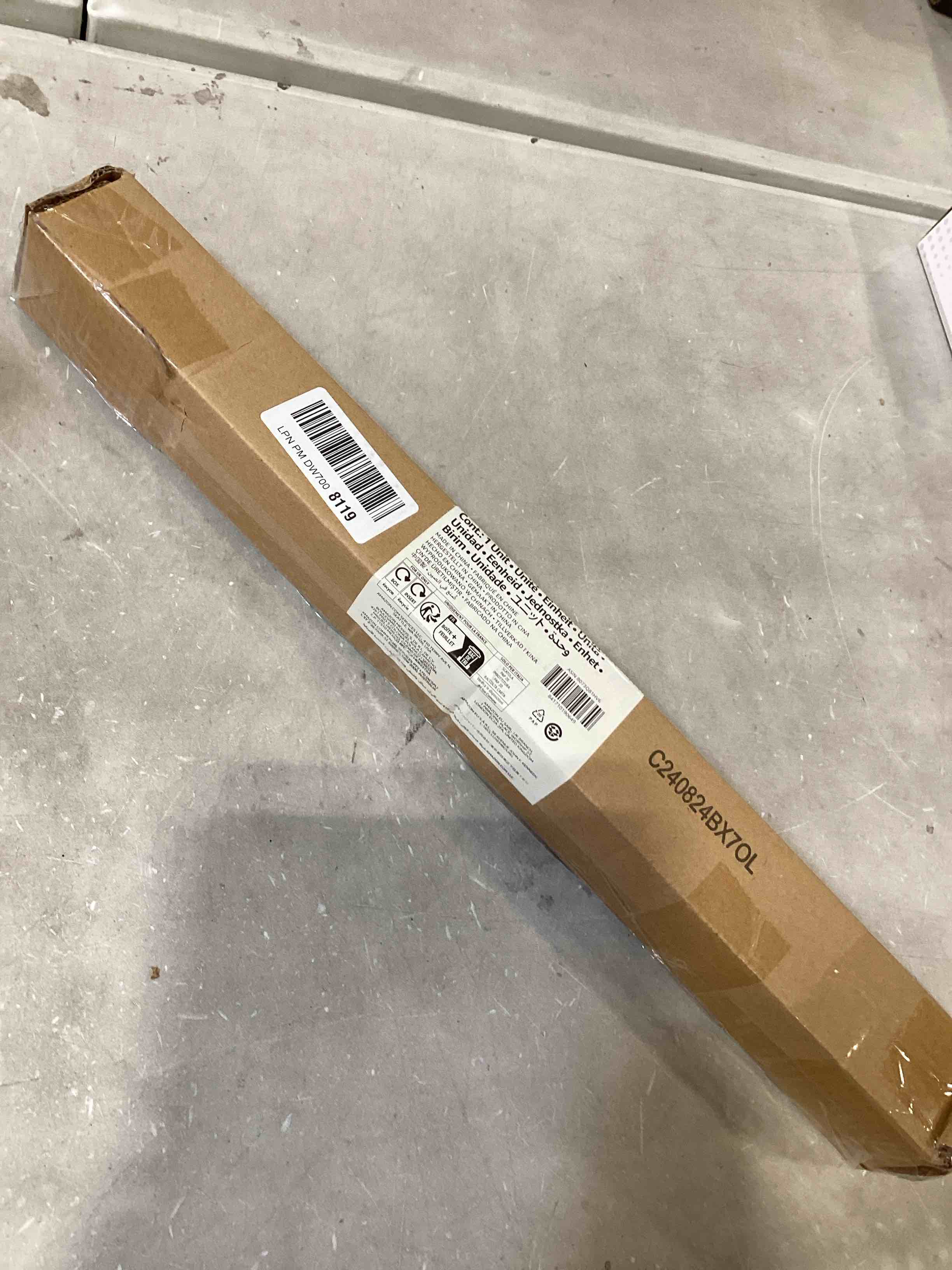 https://s3.amazonaws.com/lotting-images-prod/bidfta/PPE1723288_1746038595761.jpeg