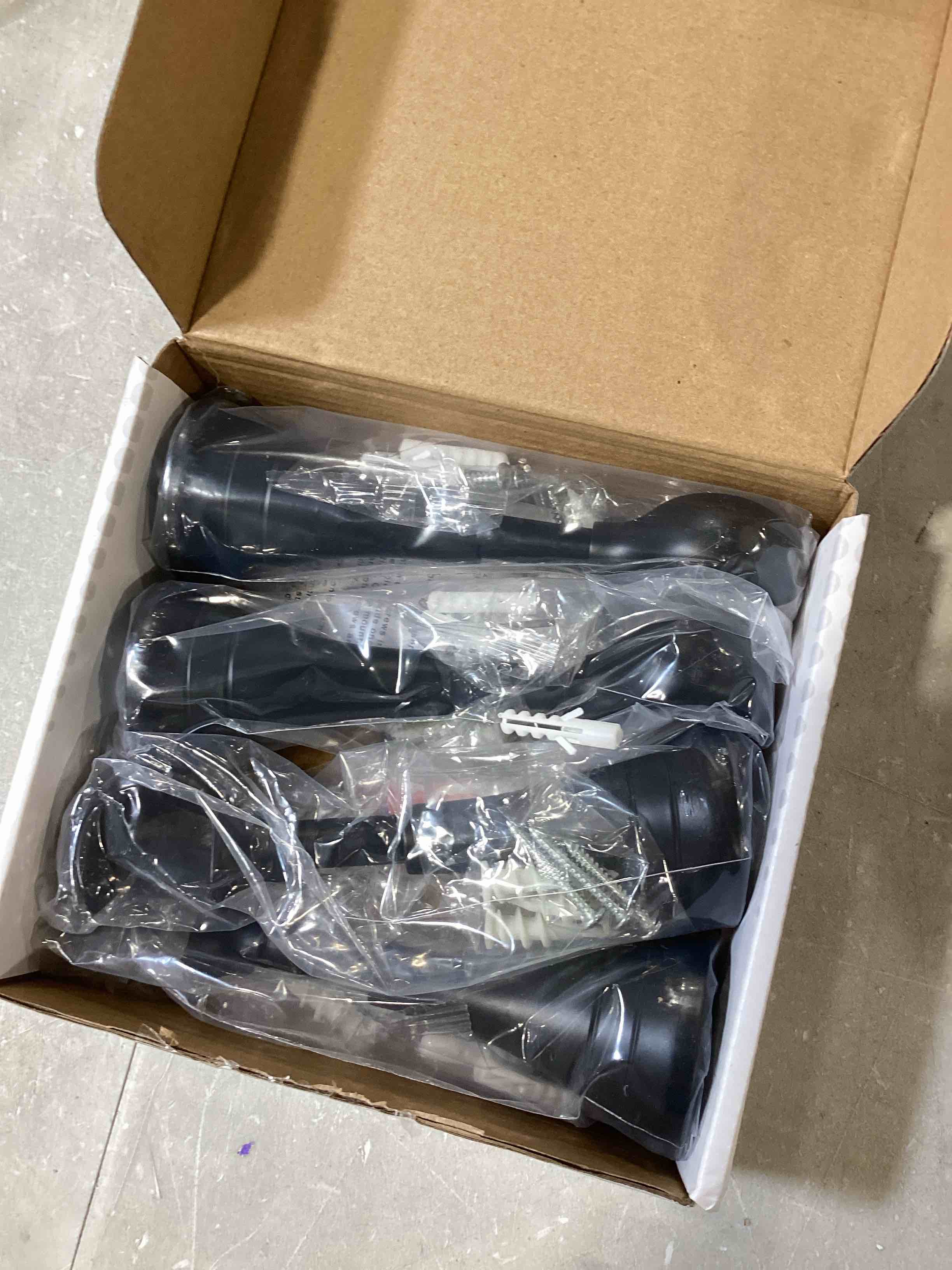 https://s3.amazonaws.com/lotting-images-prod/bidfta/PPE1723289_1746038661738.jpeg